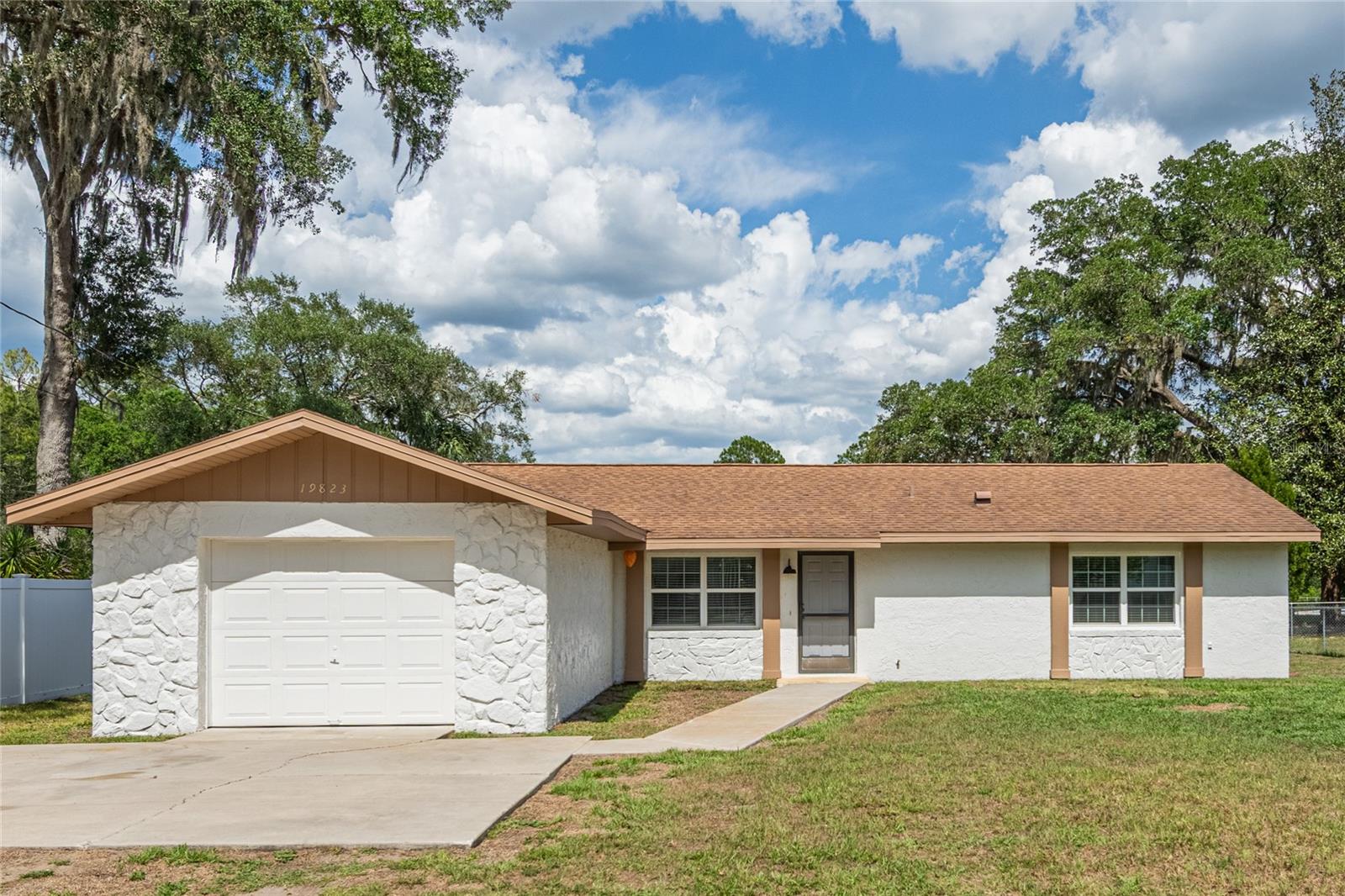 19823 Alabama Rd, FL