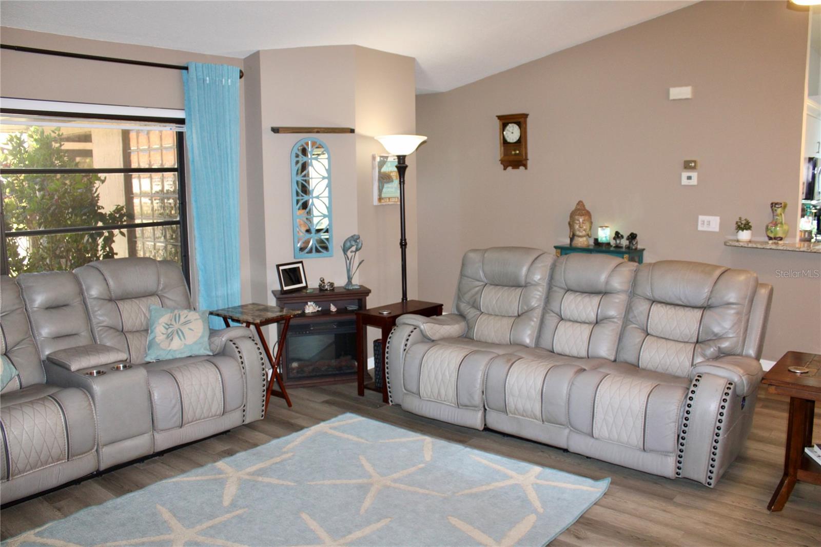 512 Boxwood Lane, FL
