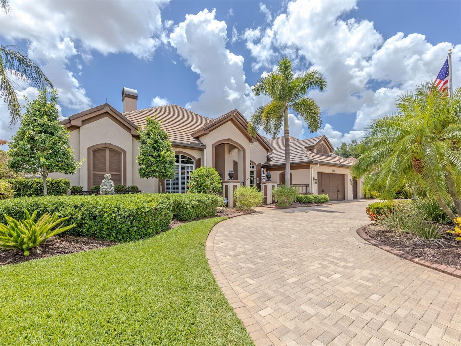 302 Stone Briar Creek Drive, FL