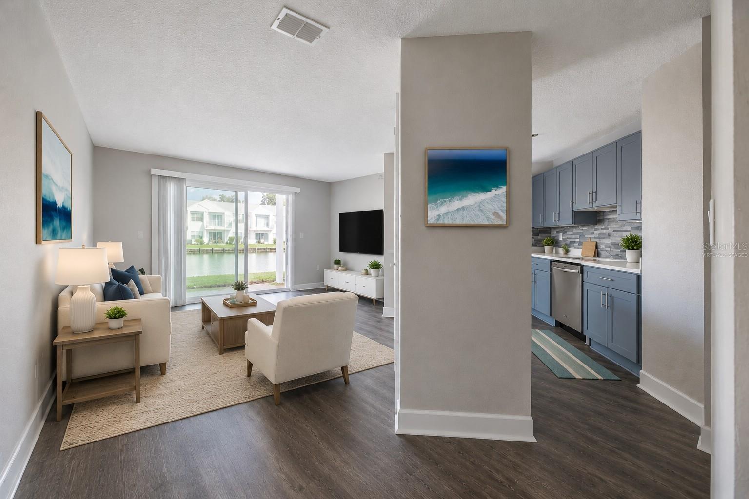 2540 Woodgate Boulevard, FL