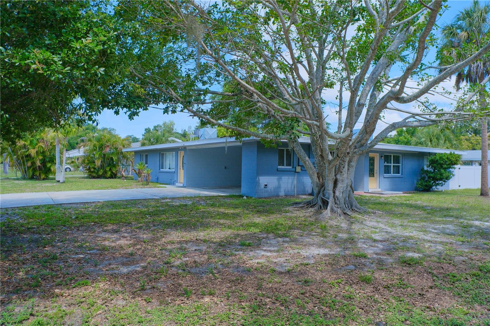 993 Gary St #A & B, FL