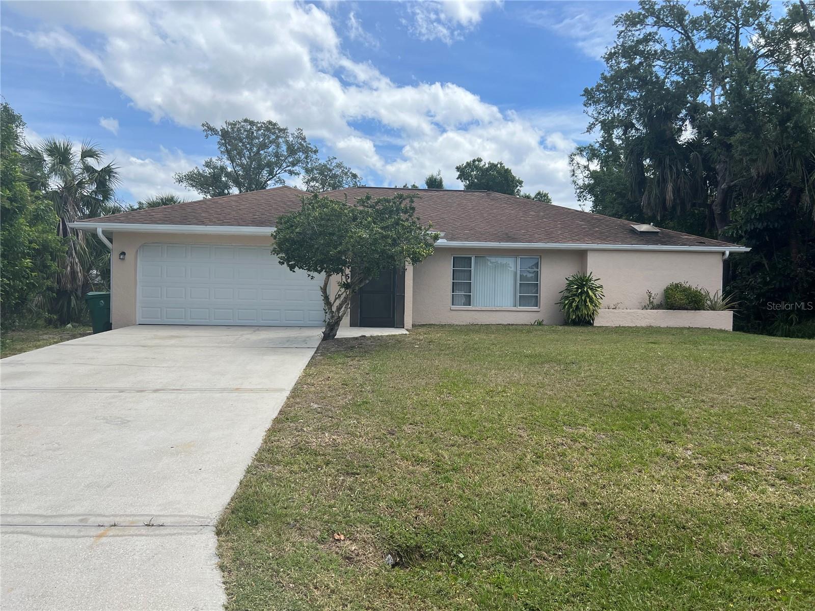 1516 Abel St, FL