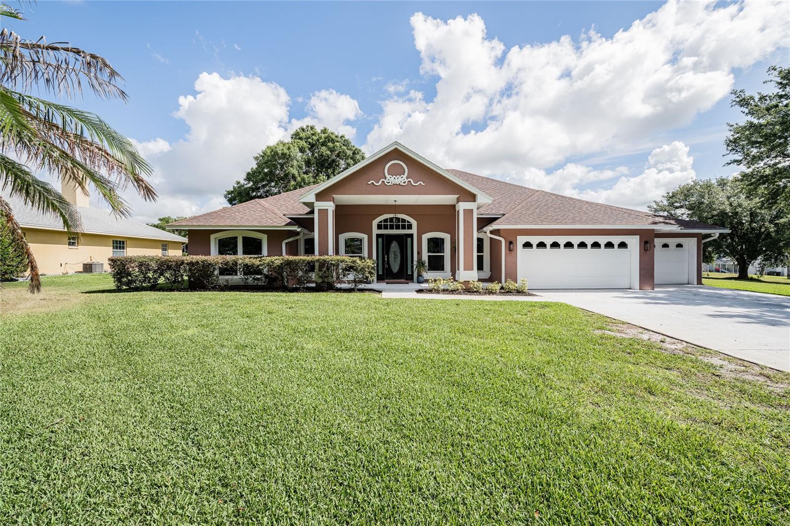 214 Amberly Way, FL