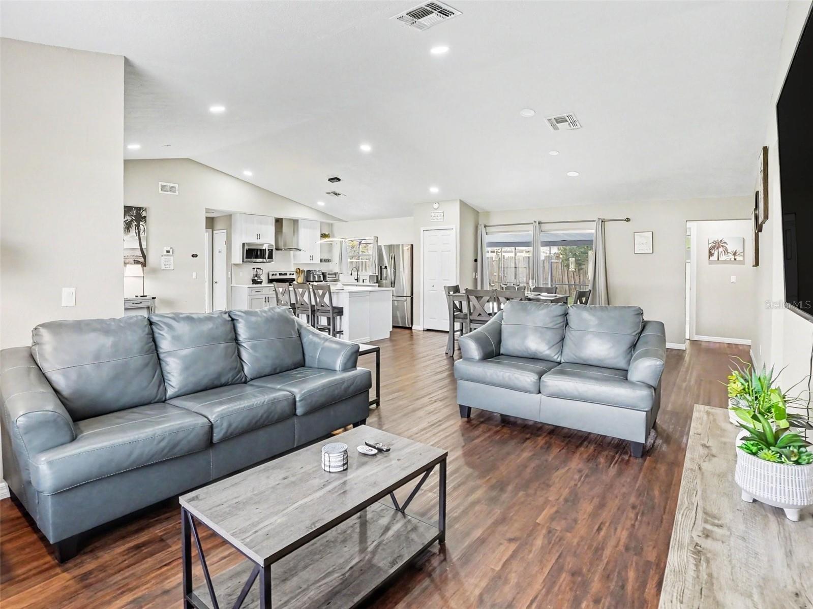 105 Harness Lane, FL