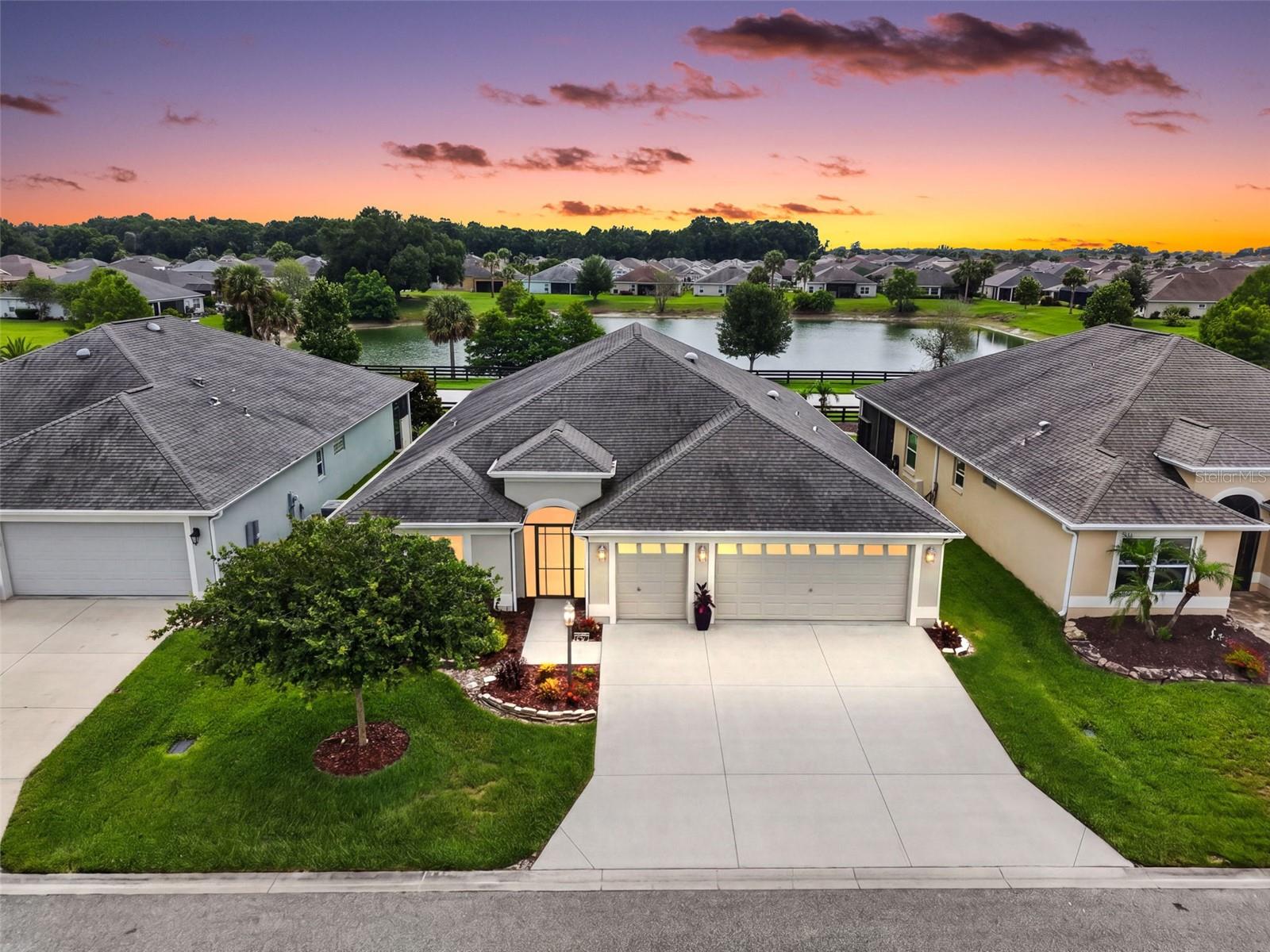 5731 Zebra Longwing Path, FL