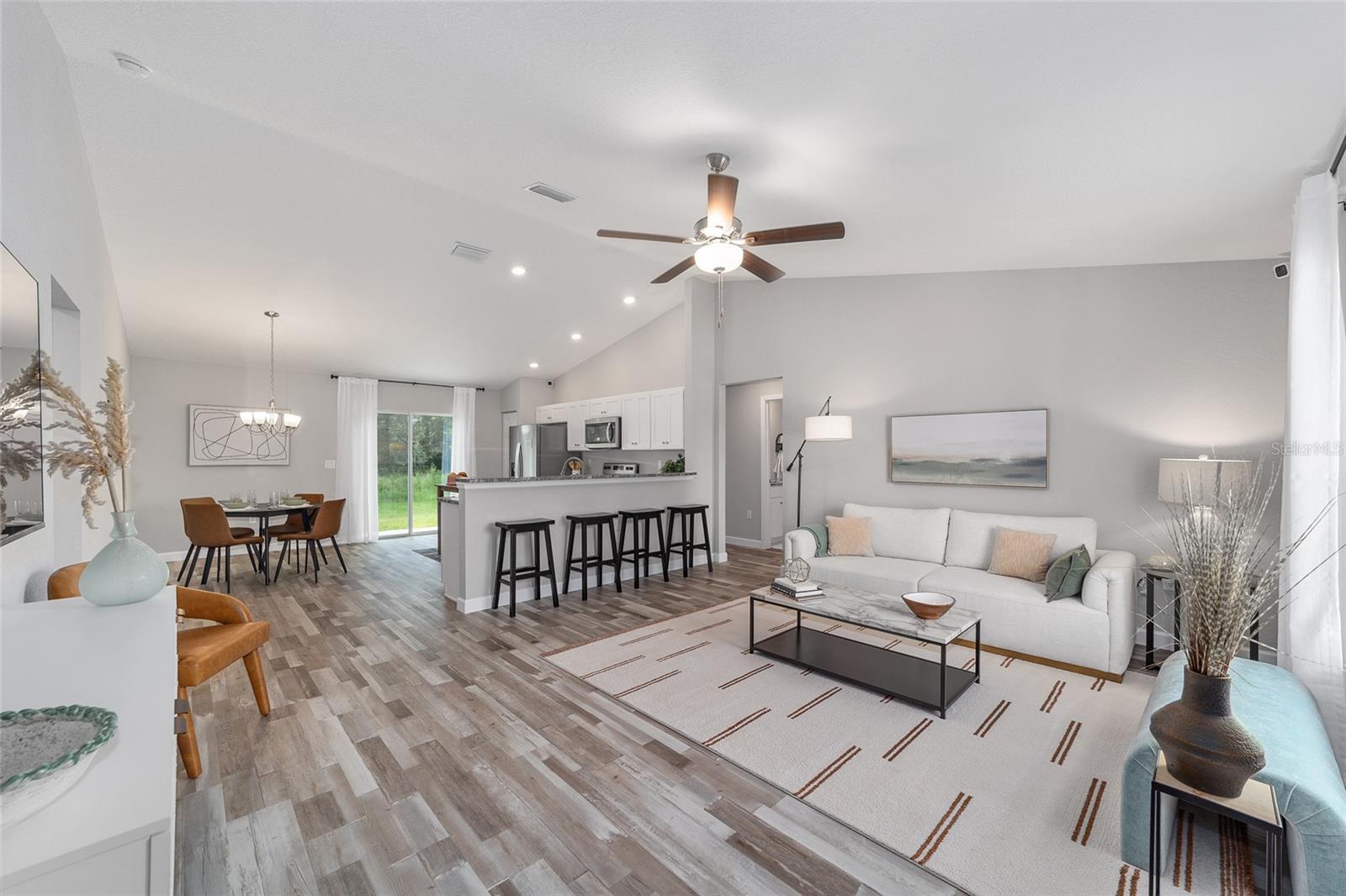 8 Dogwood Trail Terrace, FL