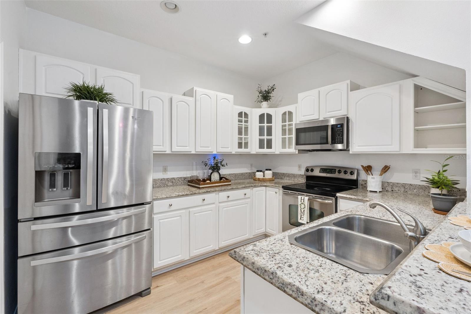 14005 Sparkling Cove Lane, FL