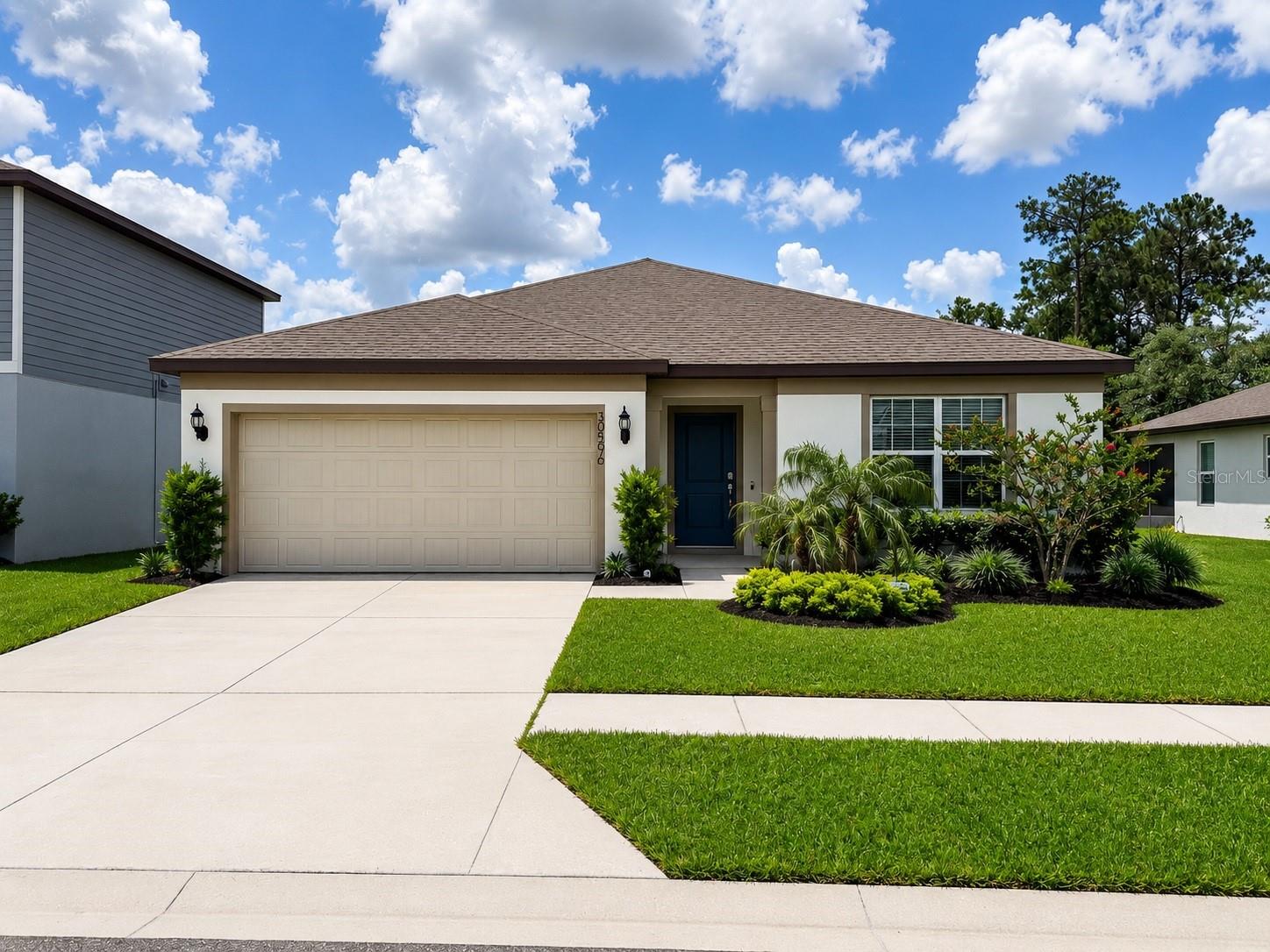 30596 Thunderbird Drive, FL