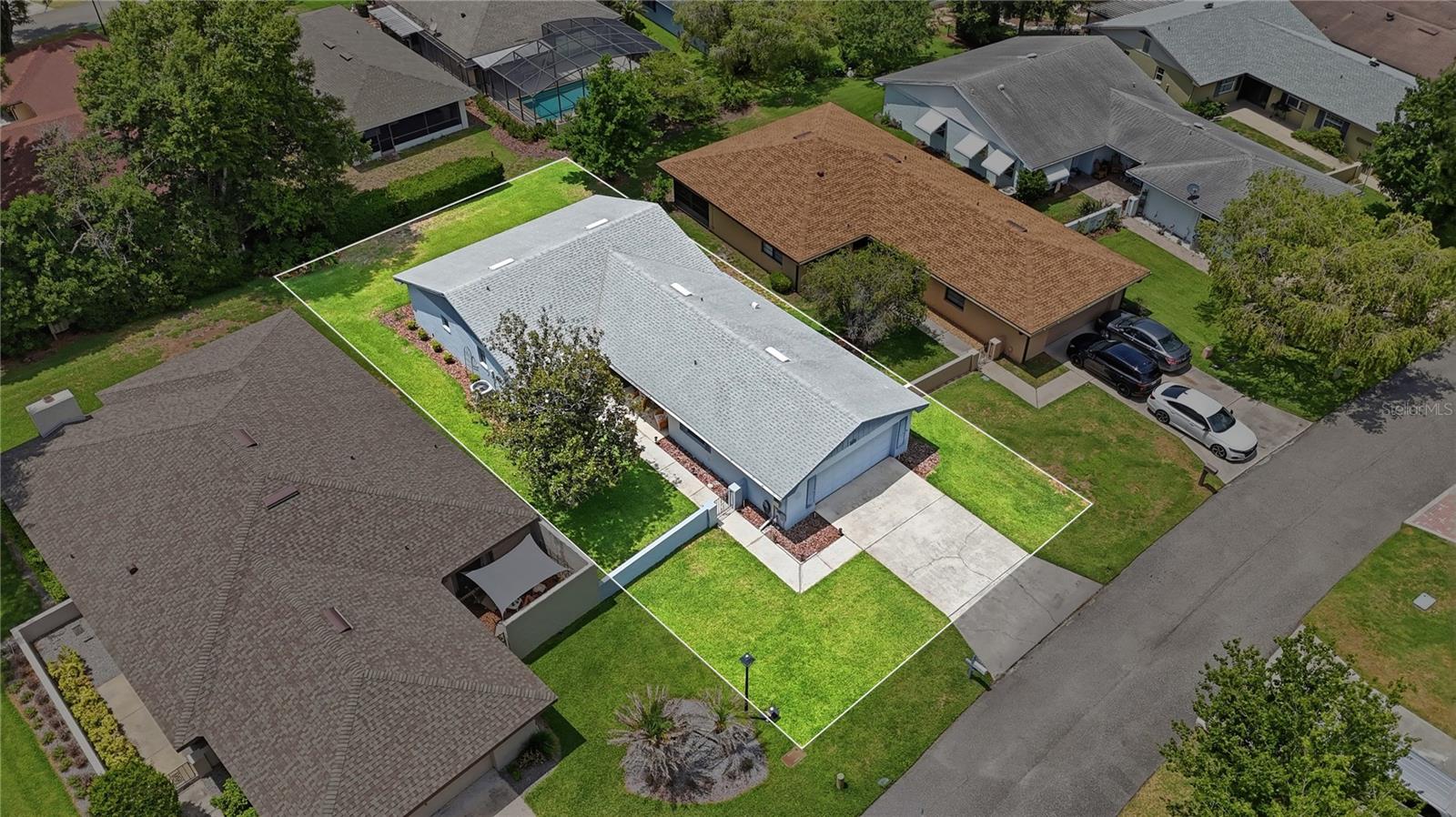 460 Pinehurst Ct, FL