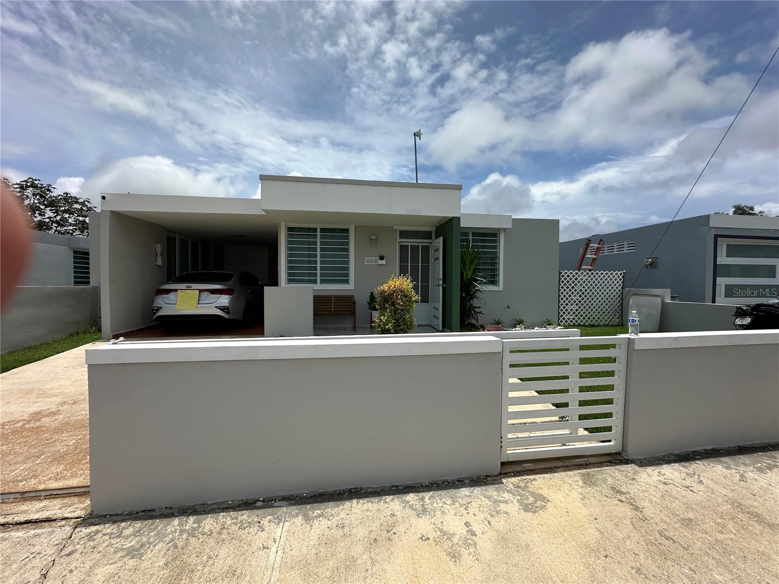 0001 Urb. ExtensióN De La Ceiba, PR