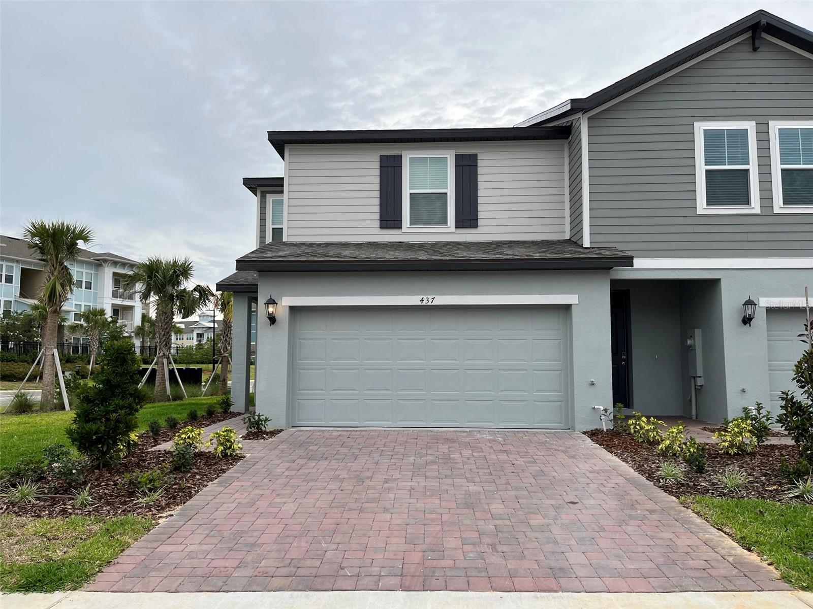 437 Legacy Loop, FL