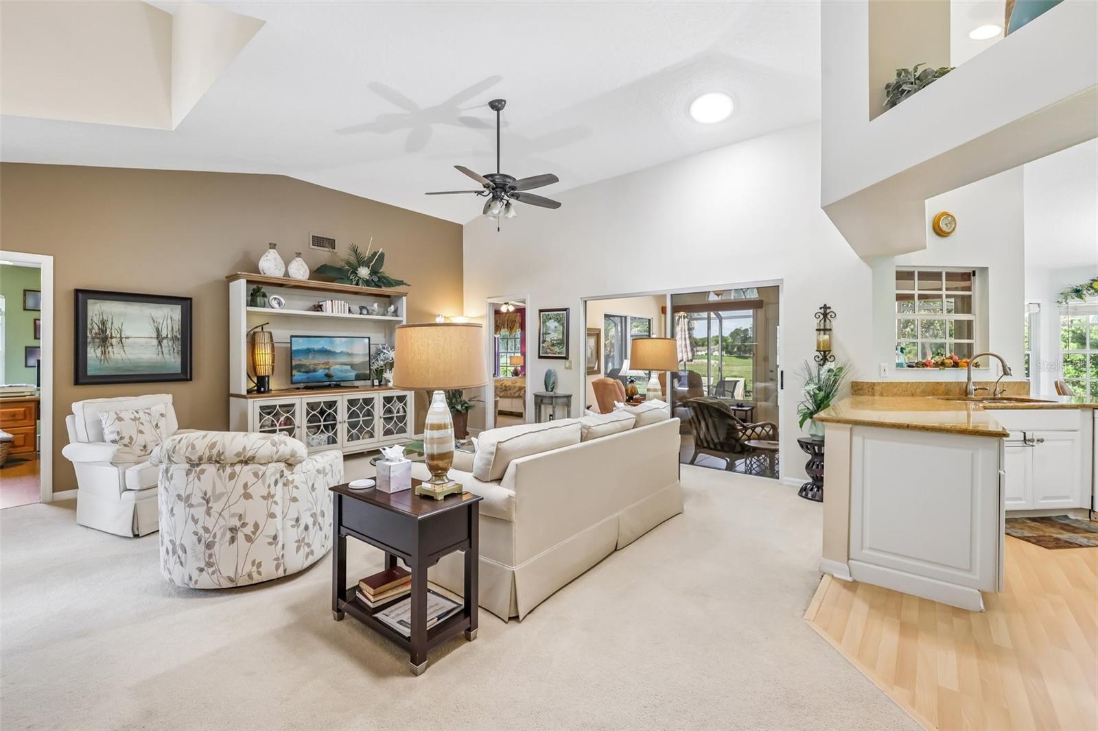 623 Juniper Way, FL
