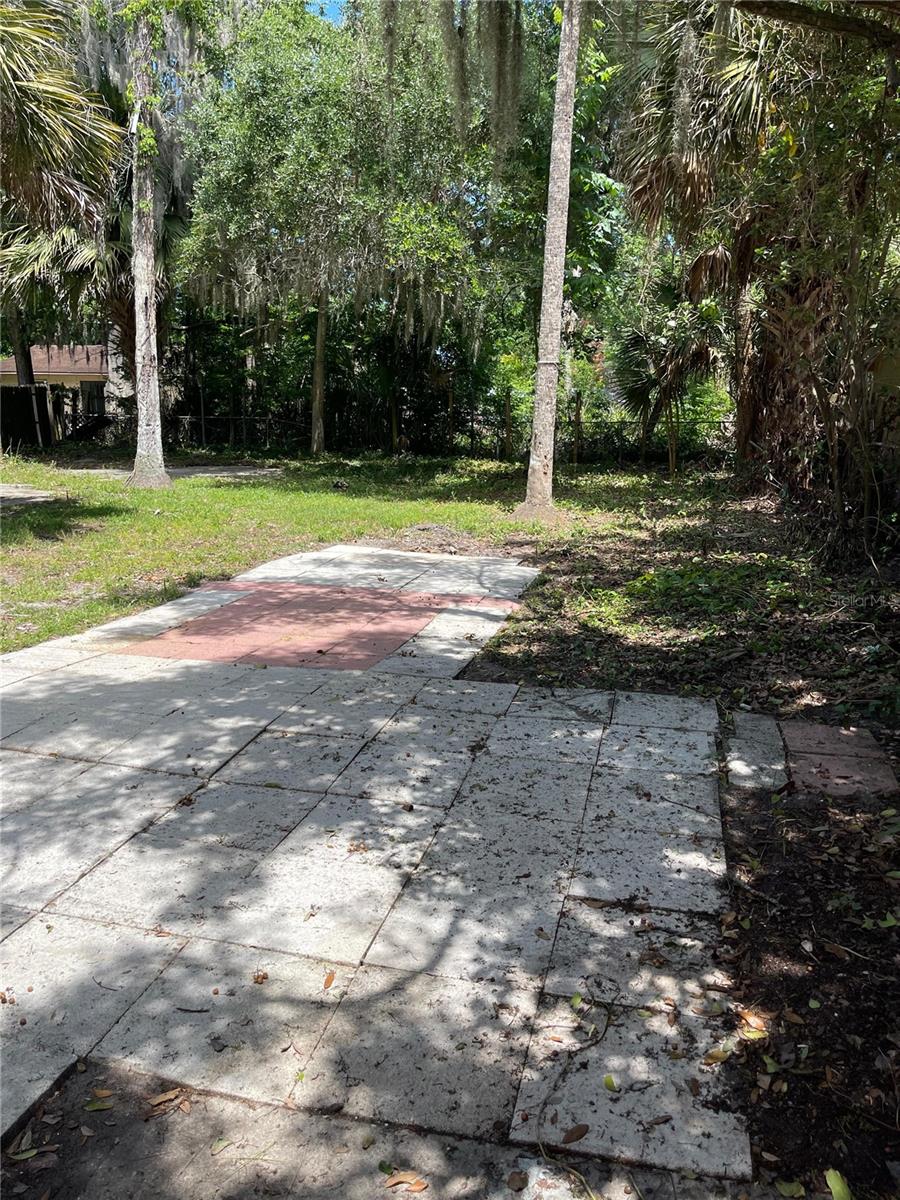 1139 Woodside Drive, FL