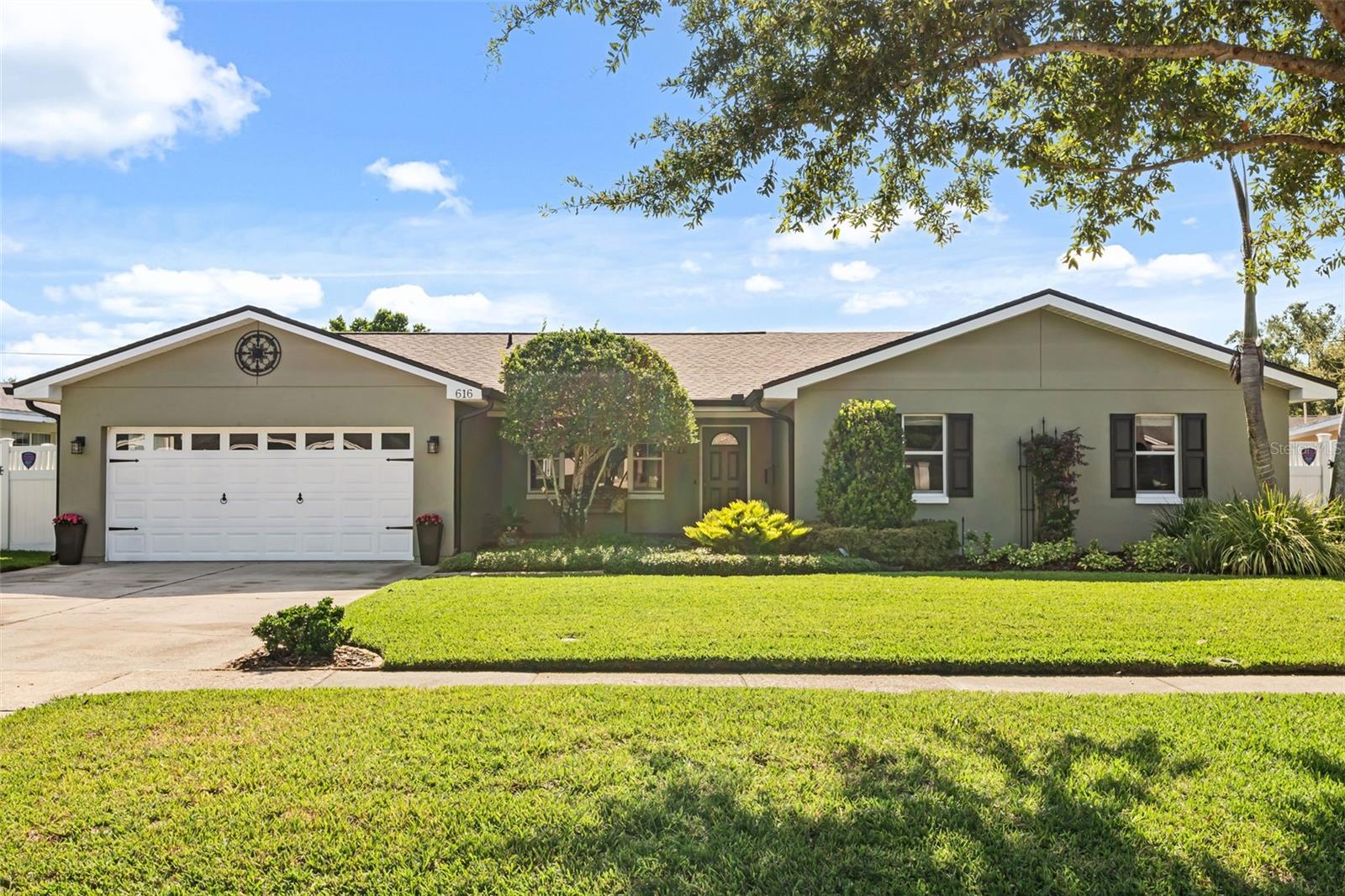 616 Brechin Dr, FL