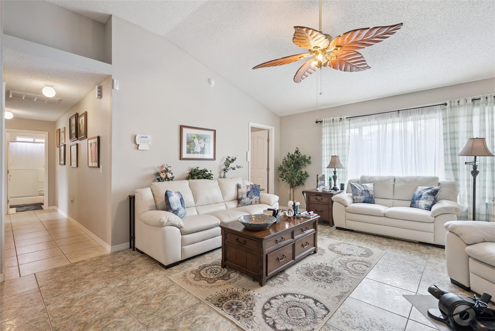 2563 Sheffield Drive, FL