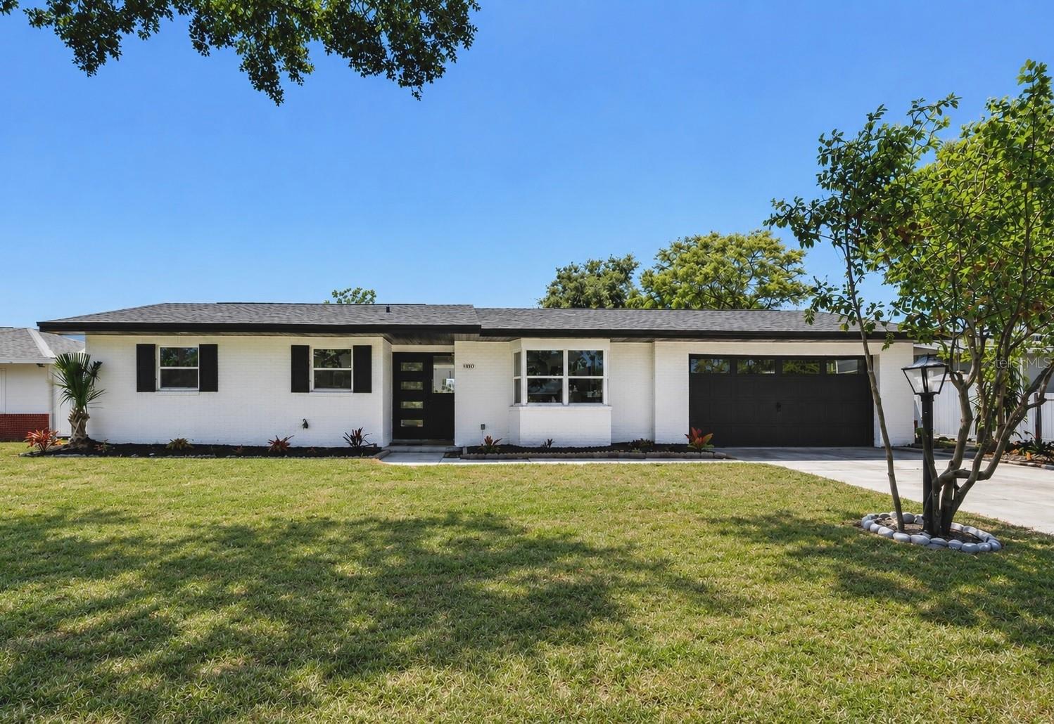 1110 Mayflower Avenue, FL