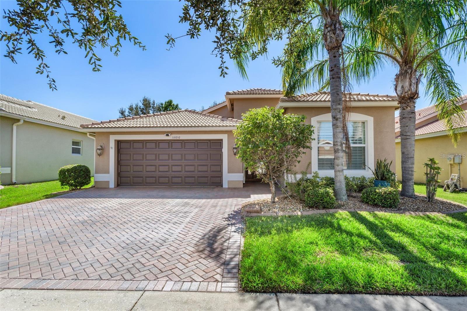 16010 Golden Lakes Dr, FL