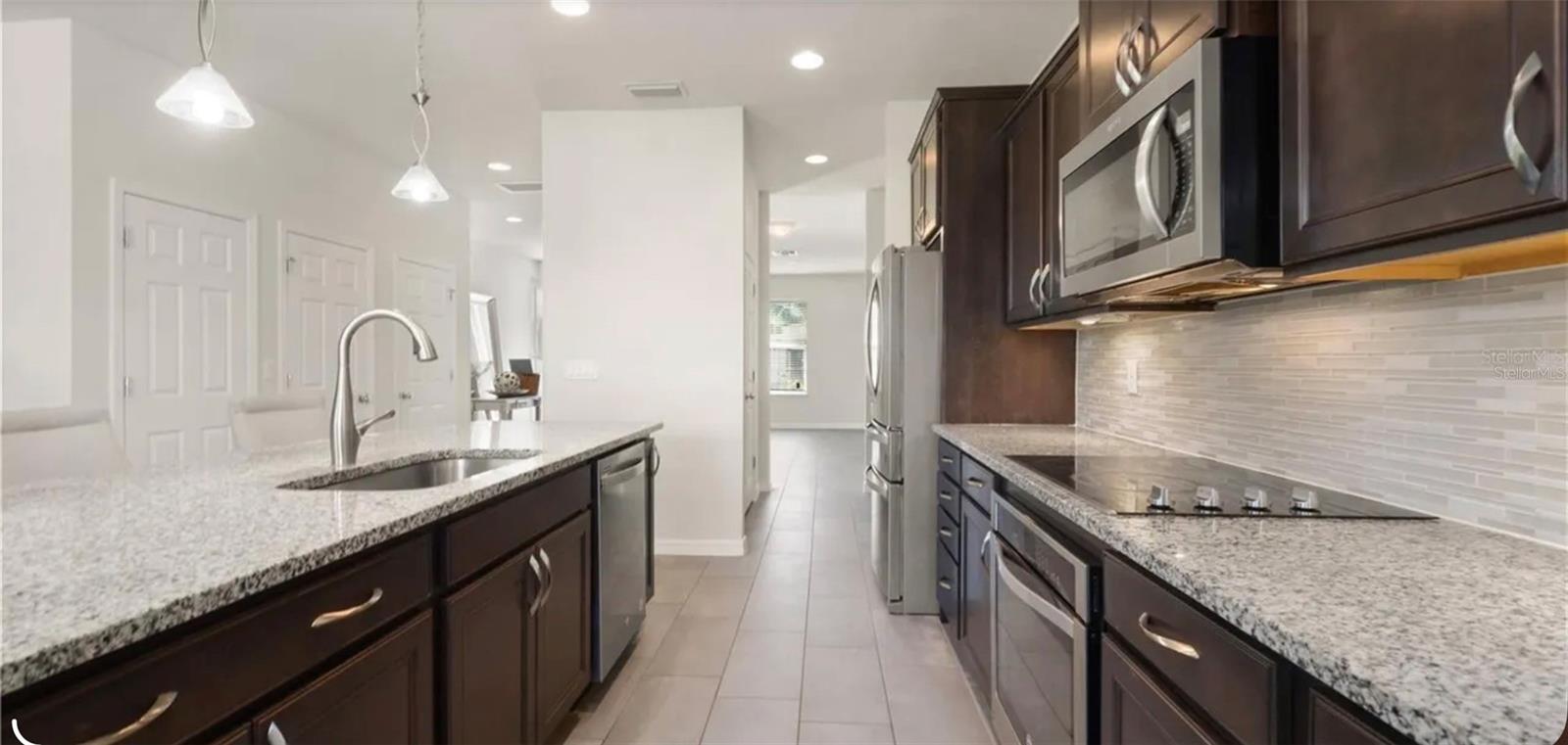 17243 Goldcrest Loop, FL