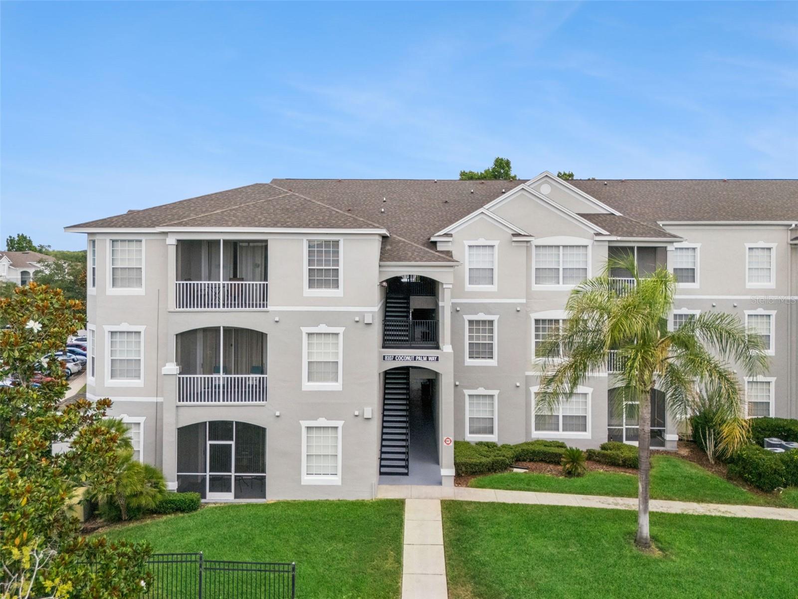 8107 Coconut Palm Way, FL