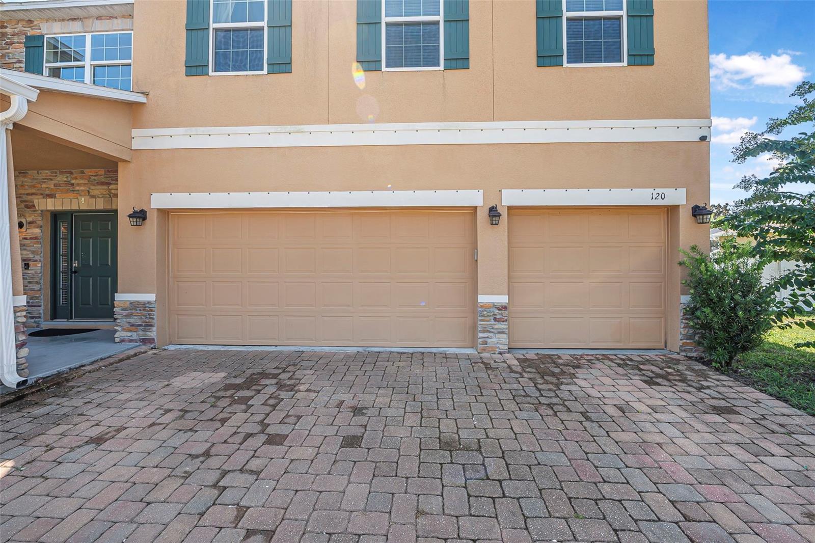 120 Los Arbor Drive, FL