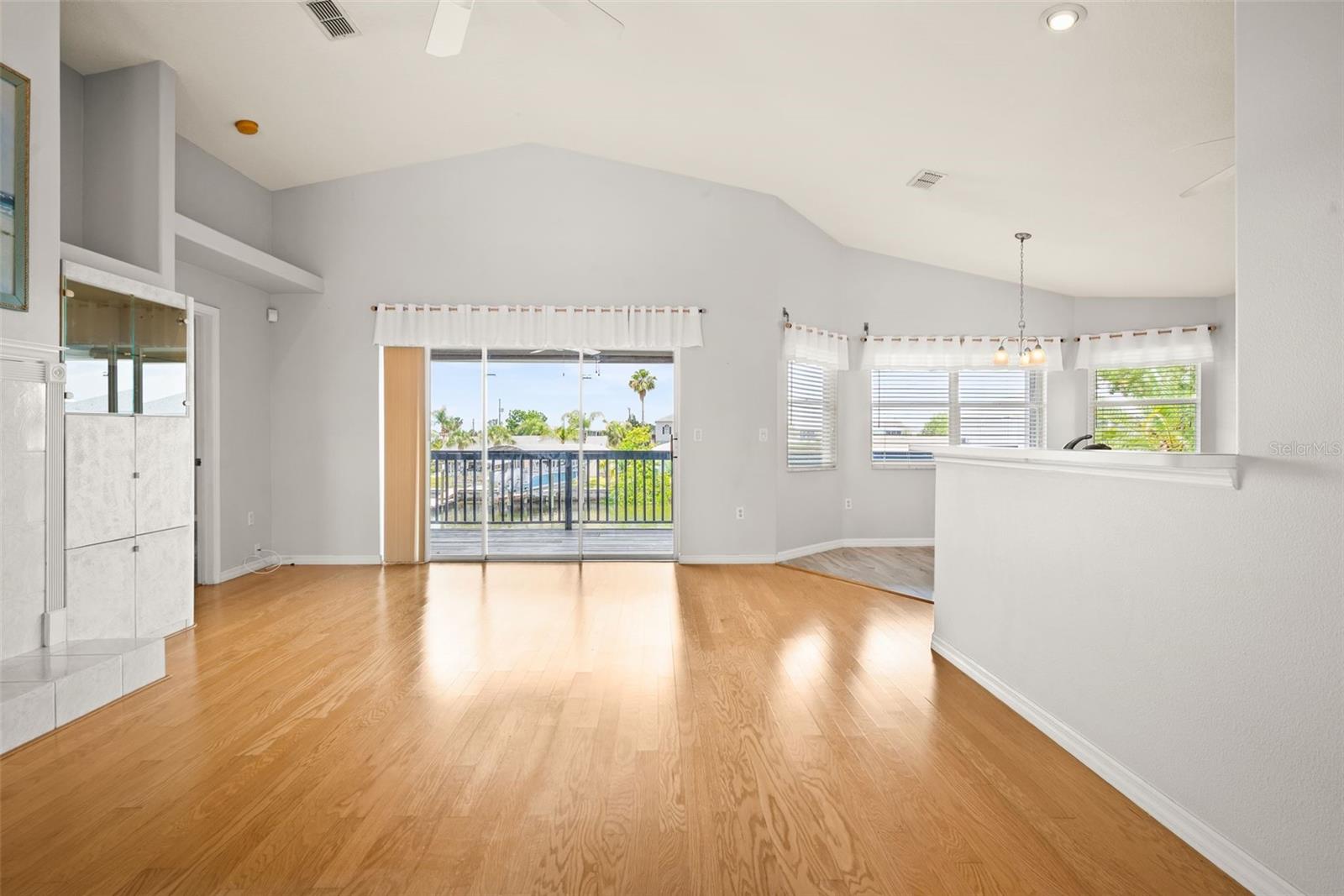 4263 Tahiti Drive, FL