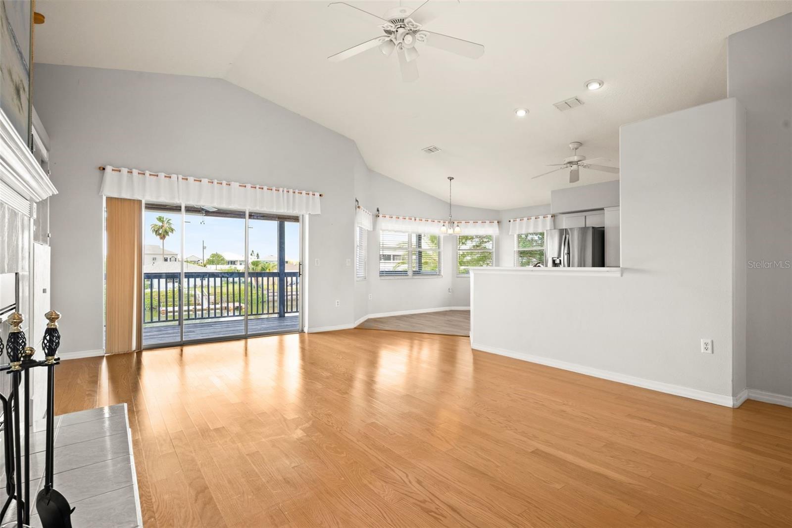 4263 Tahiti Drive, FL