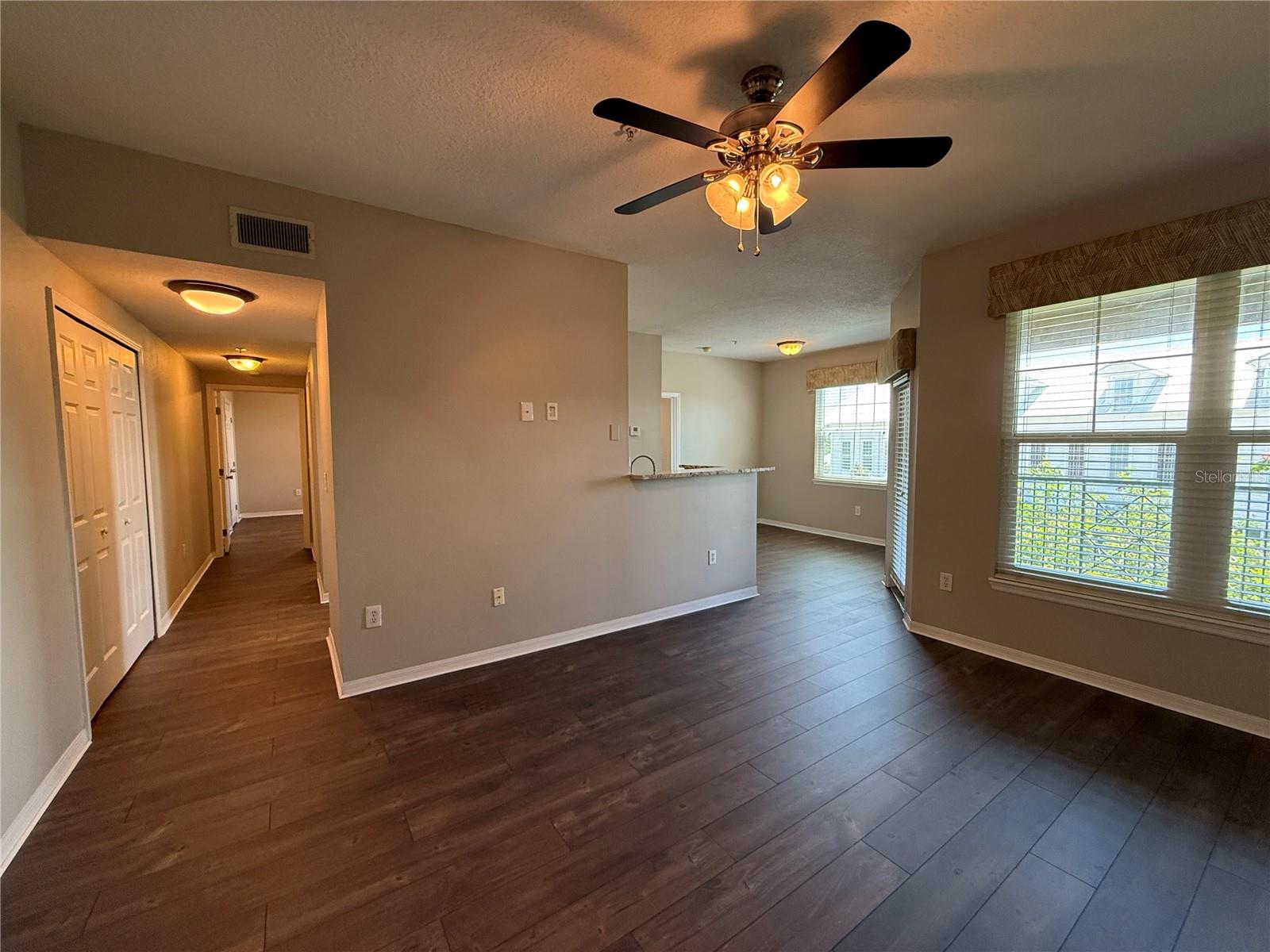 1810 E Palm Ave #1301, FL