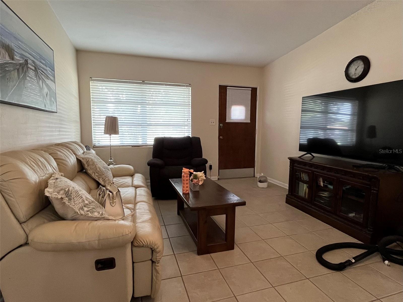 7110 Alvina Way, FL