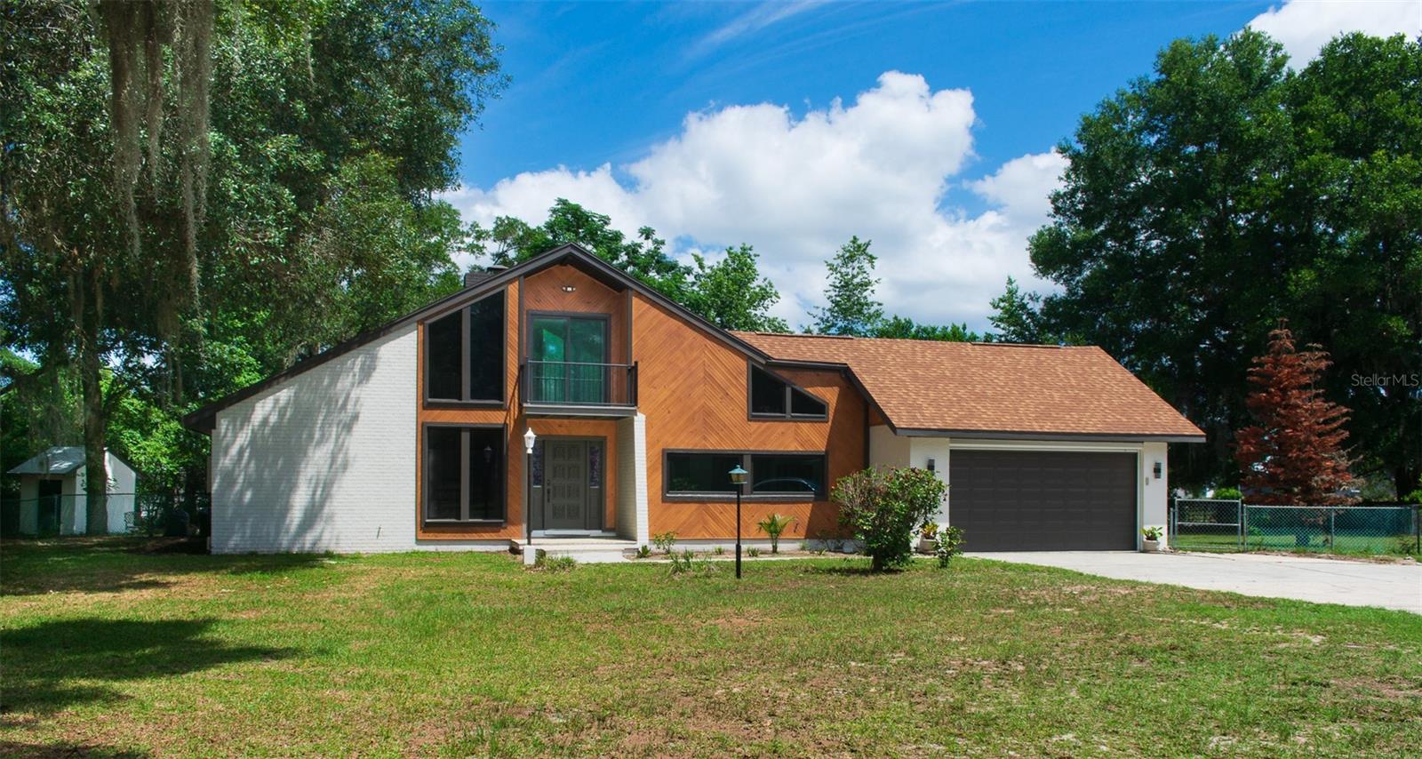 507 E Highway 318, FL