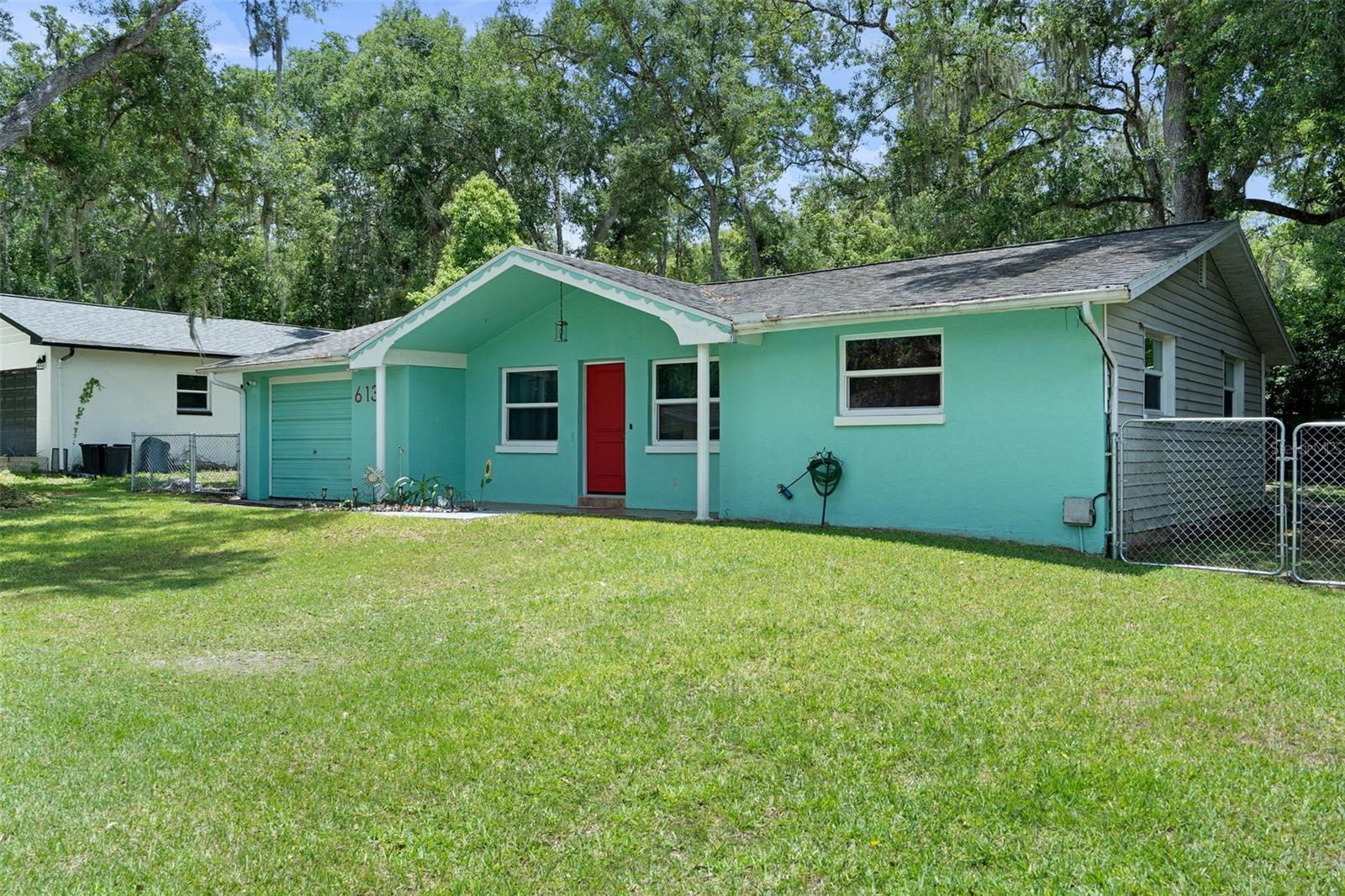 613 Holley Street, FL
