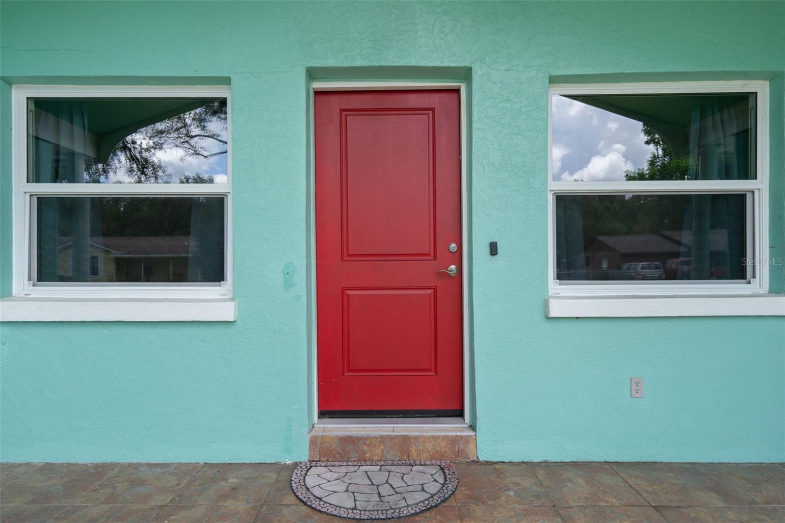 613 Holley Street, FL
