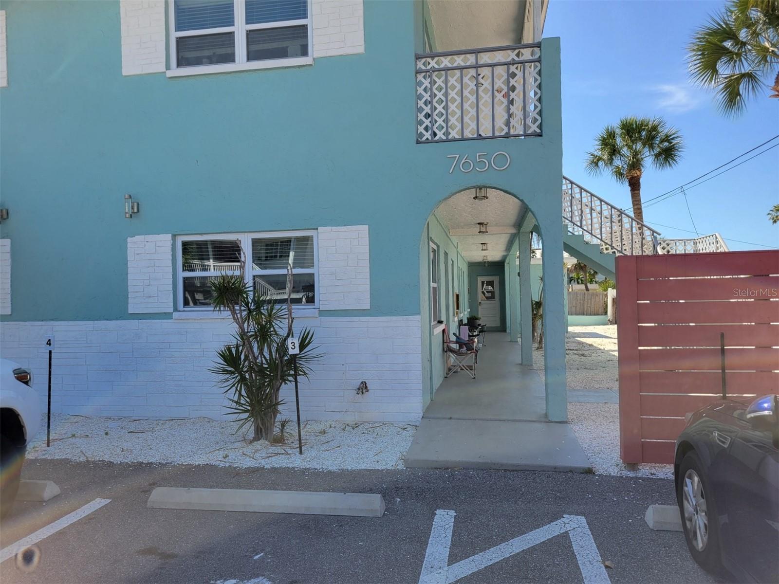 7650 Coquina Way, FL
