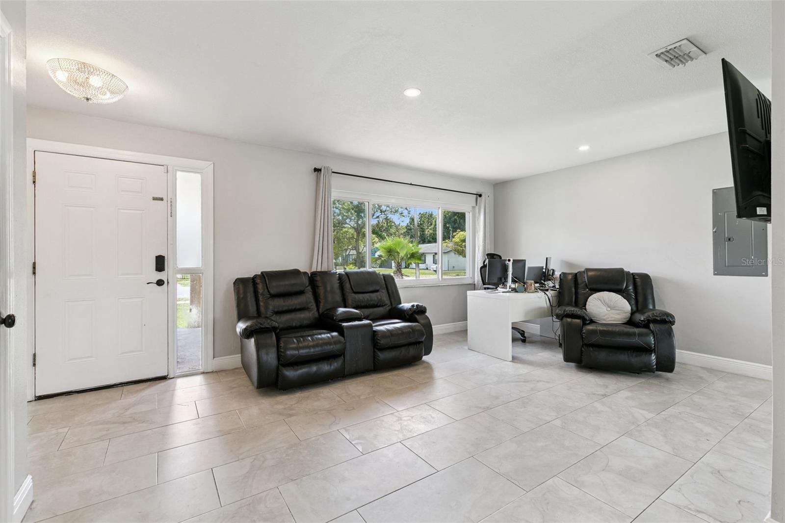 10303 Bridlewood Avenue, FL