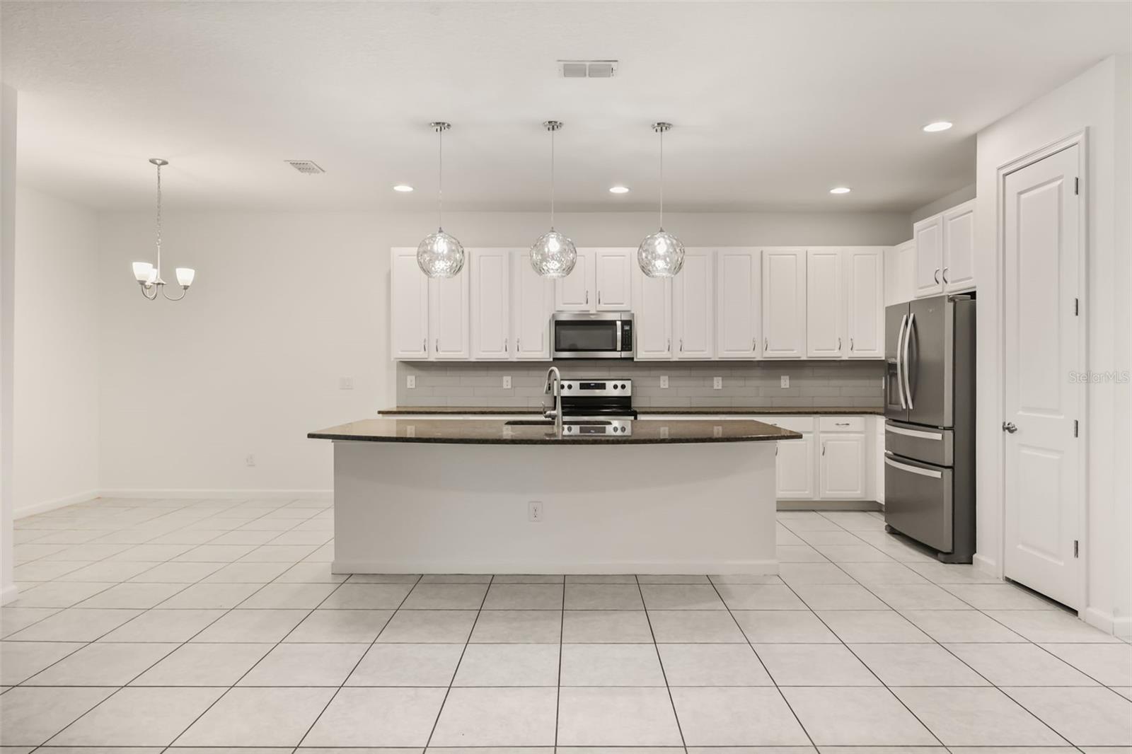 1078 Castlevecchio Loop, FL