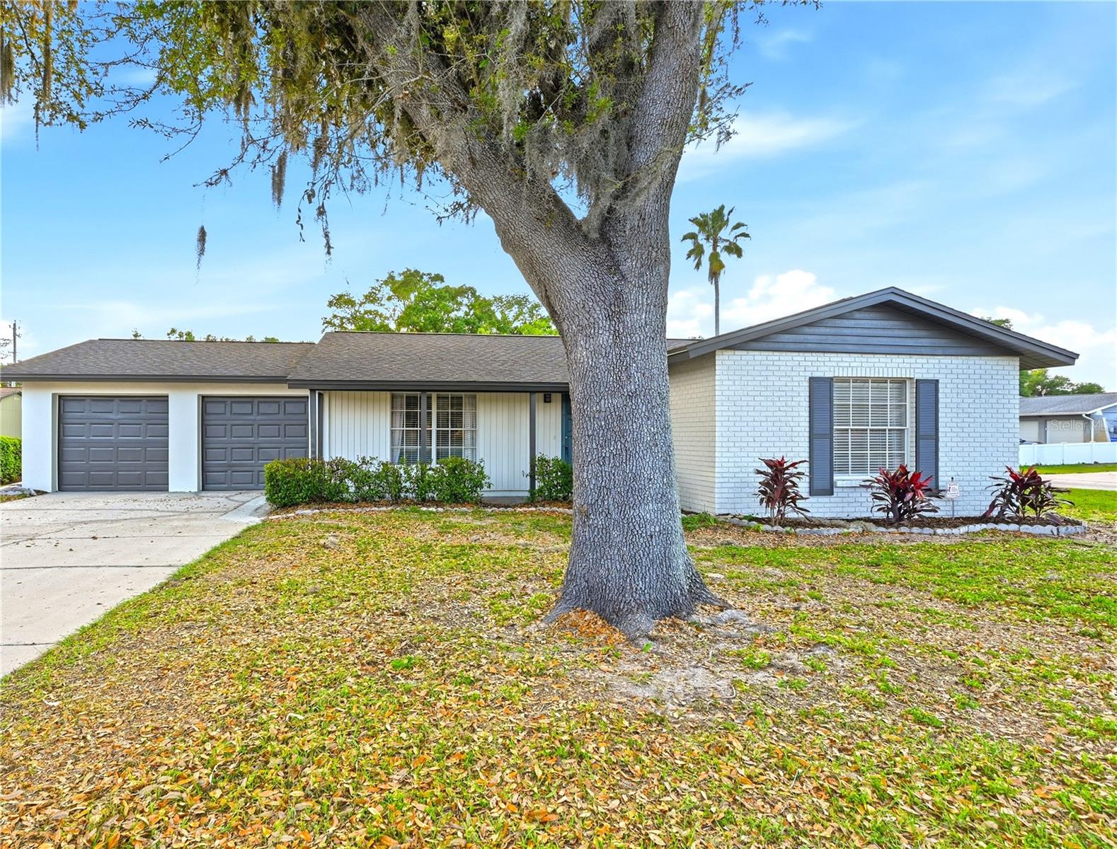 18320 Dolly Brook Ln, FL