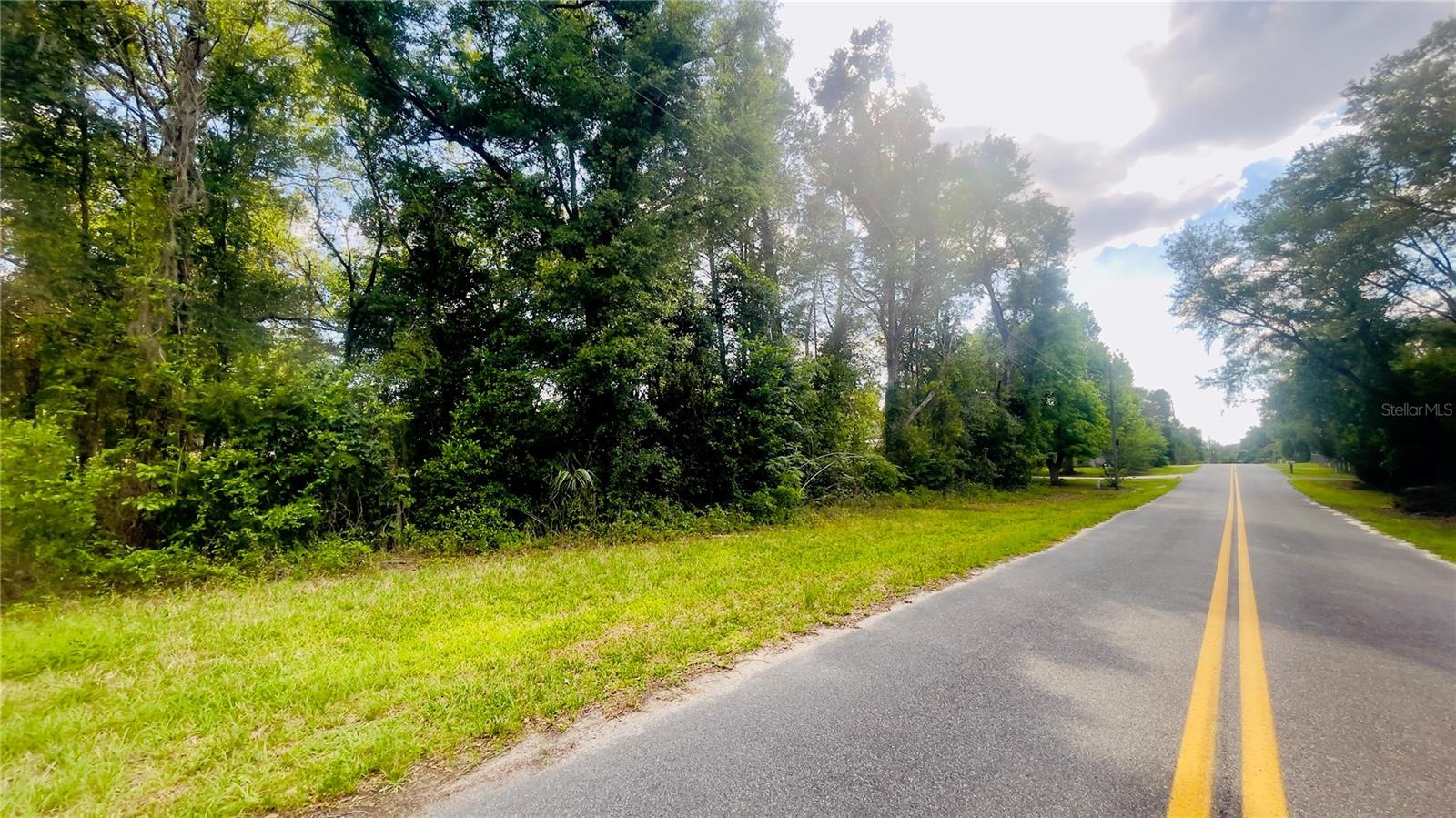 Lot 1 Ne 66th Ln, FL