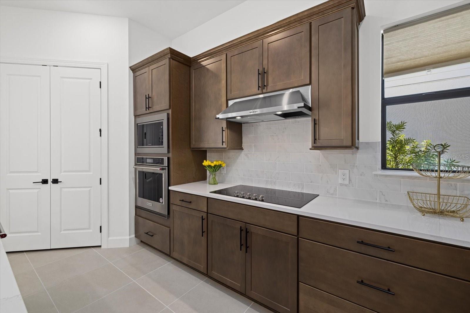 16211 Hidden Oak Loop, FL