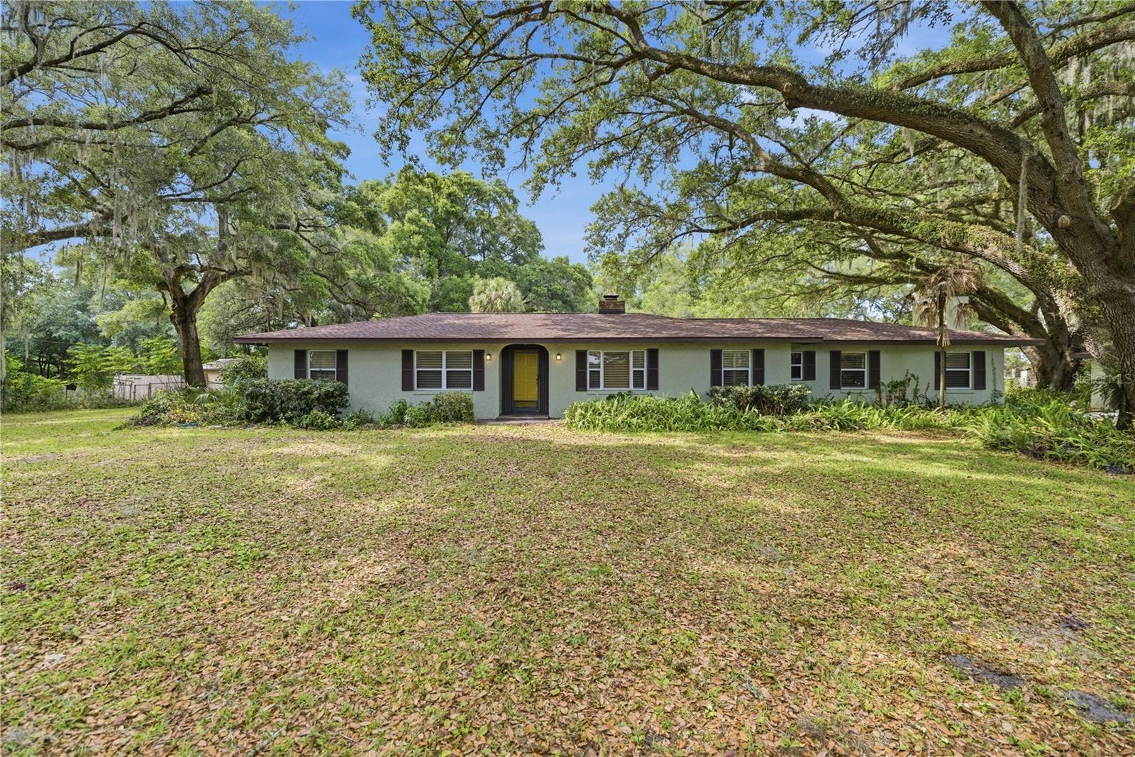 2415 Ne 59th Pl, FL