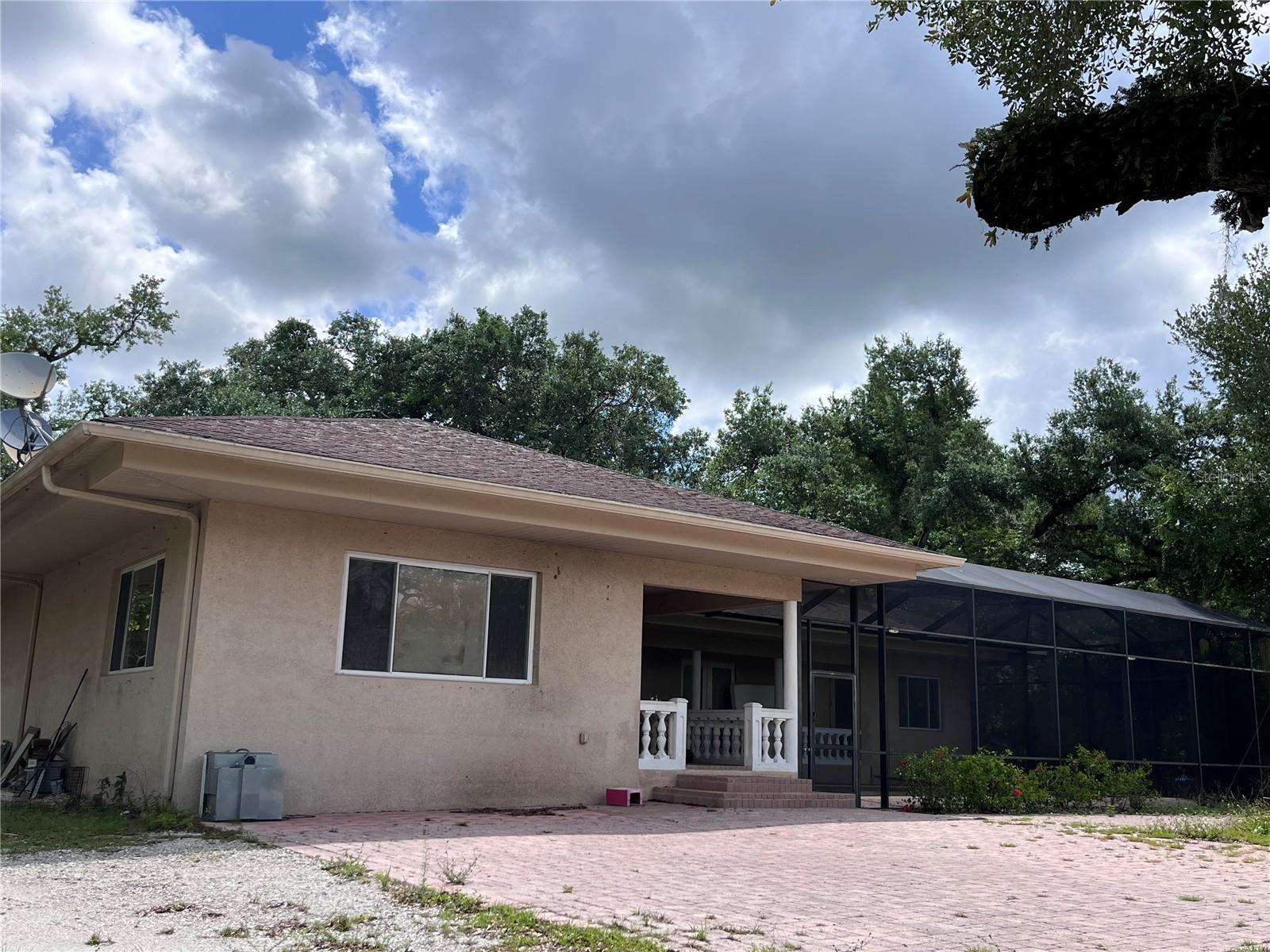 970 Brentwood Drive, FL