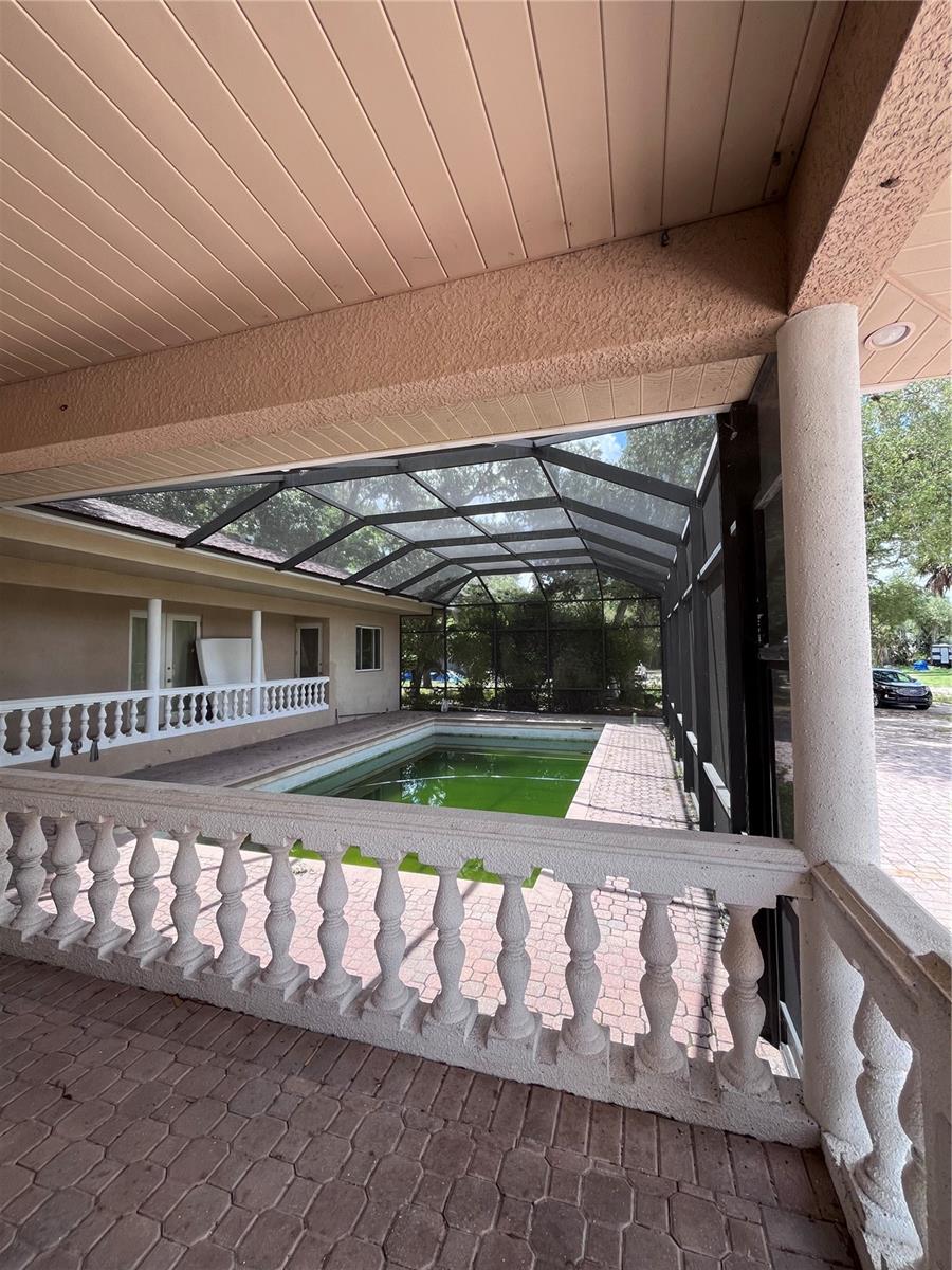 970 Brentwood Drive, FL