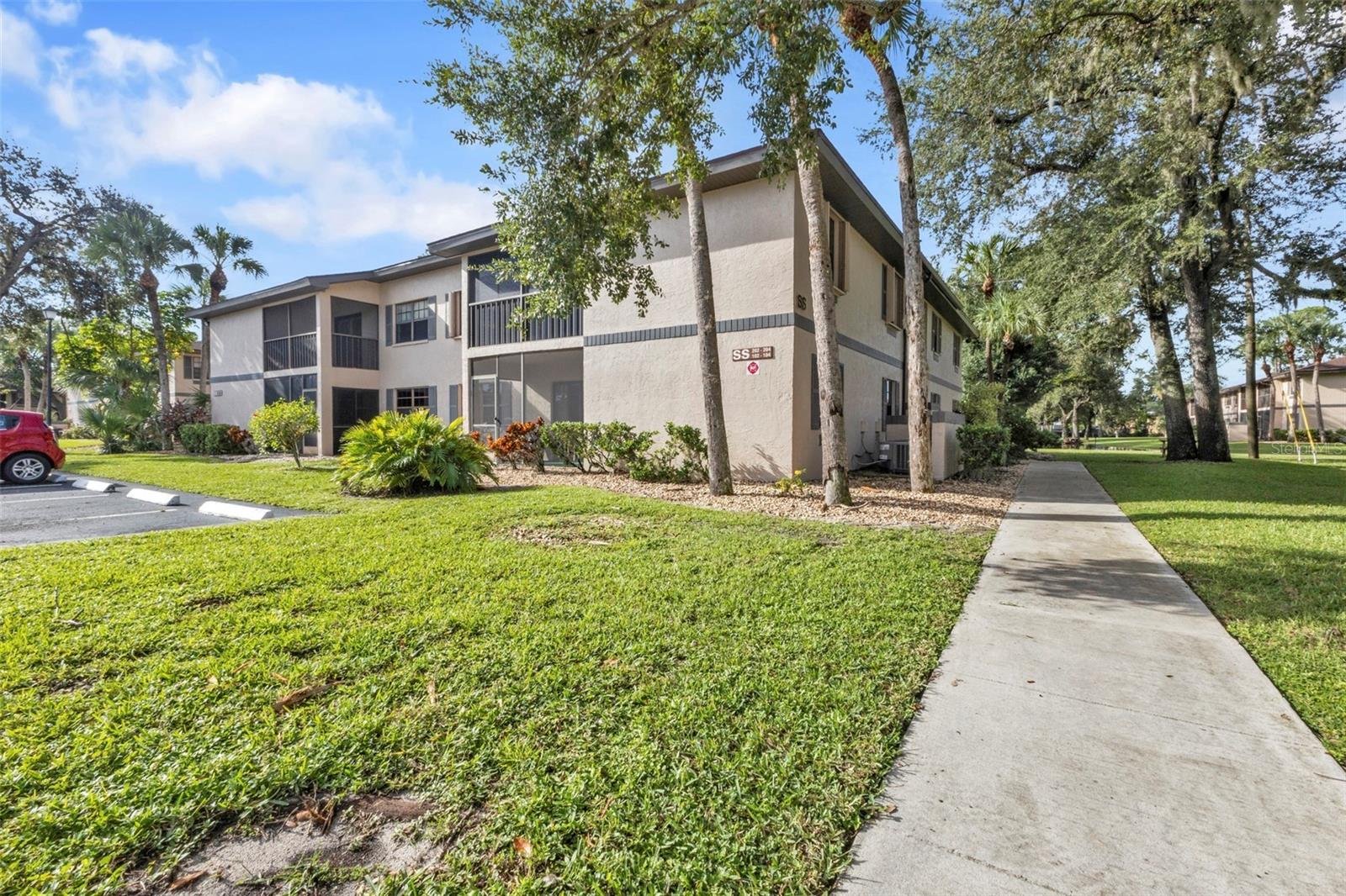 19505 Quesada Avenue, FL