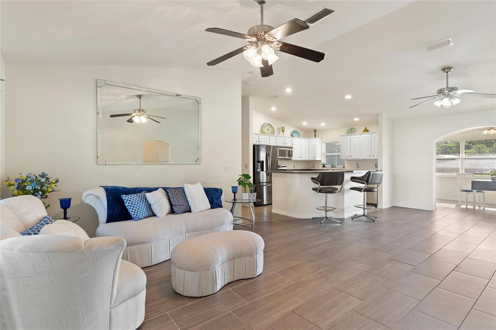 6225 Amaryllis Drive, FL