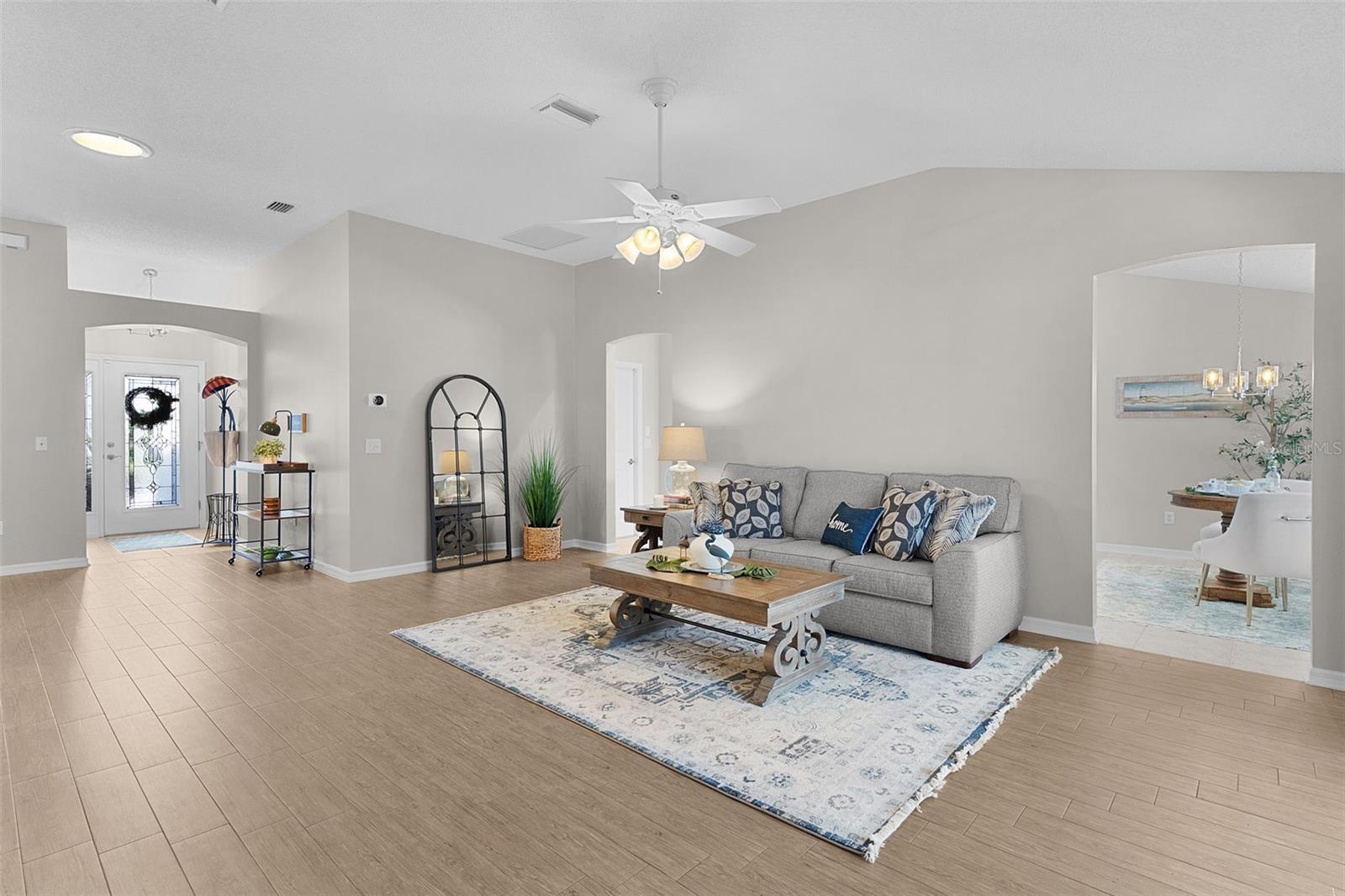 1577 Blythewood Loop, FL