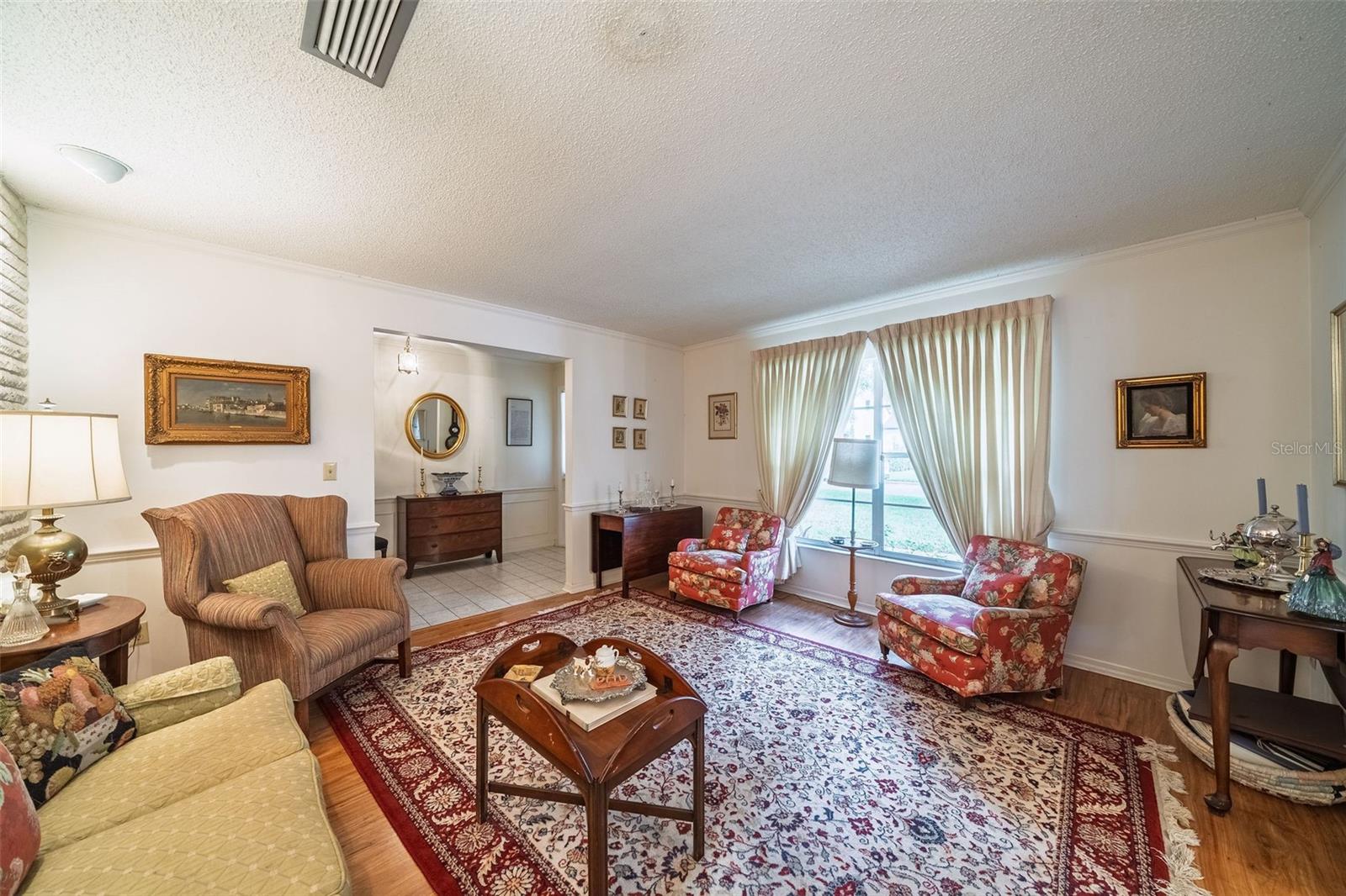2030 Companero Avenue, FL