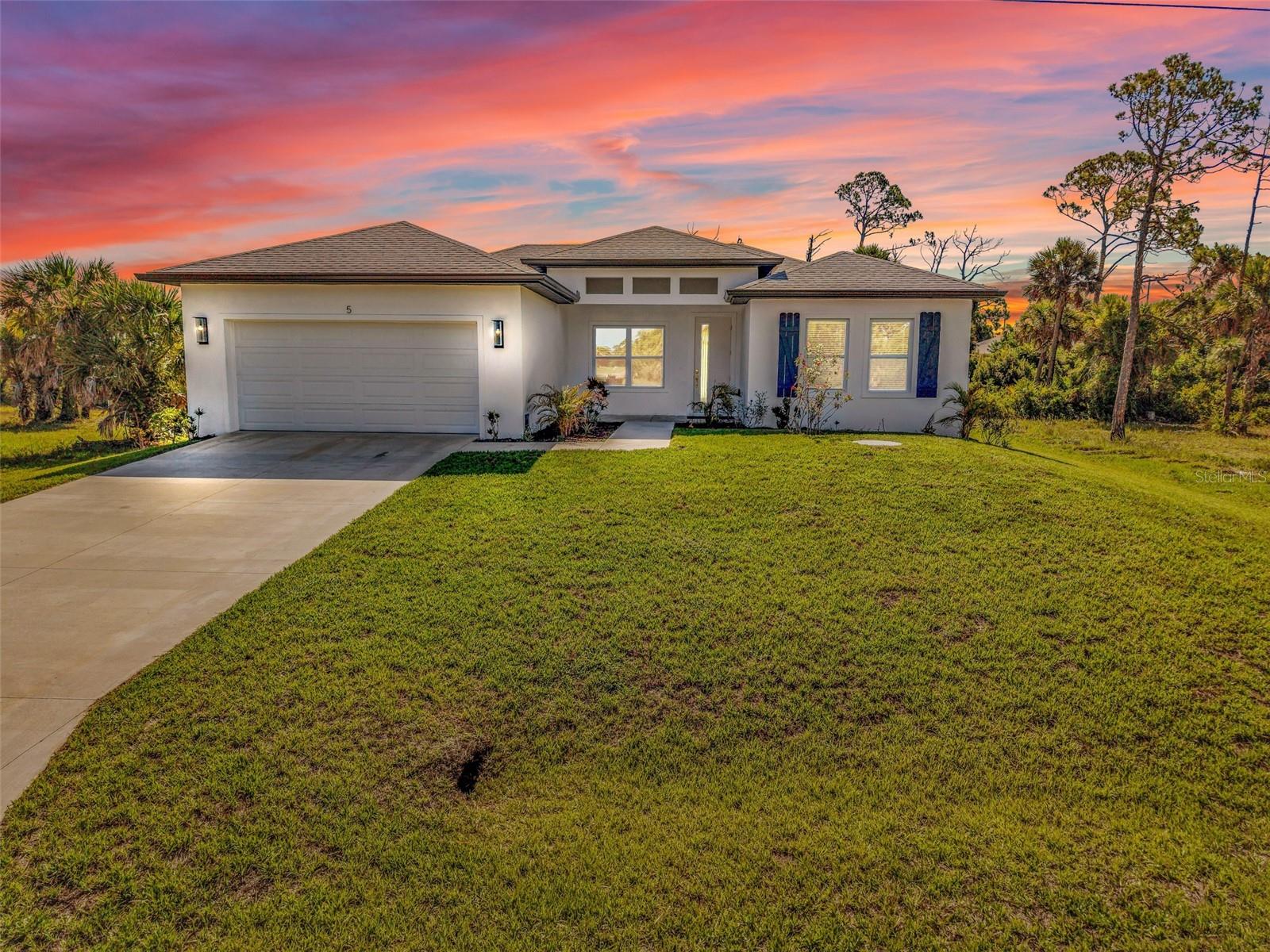 5 Mate Dr, FL