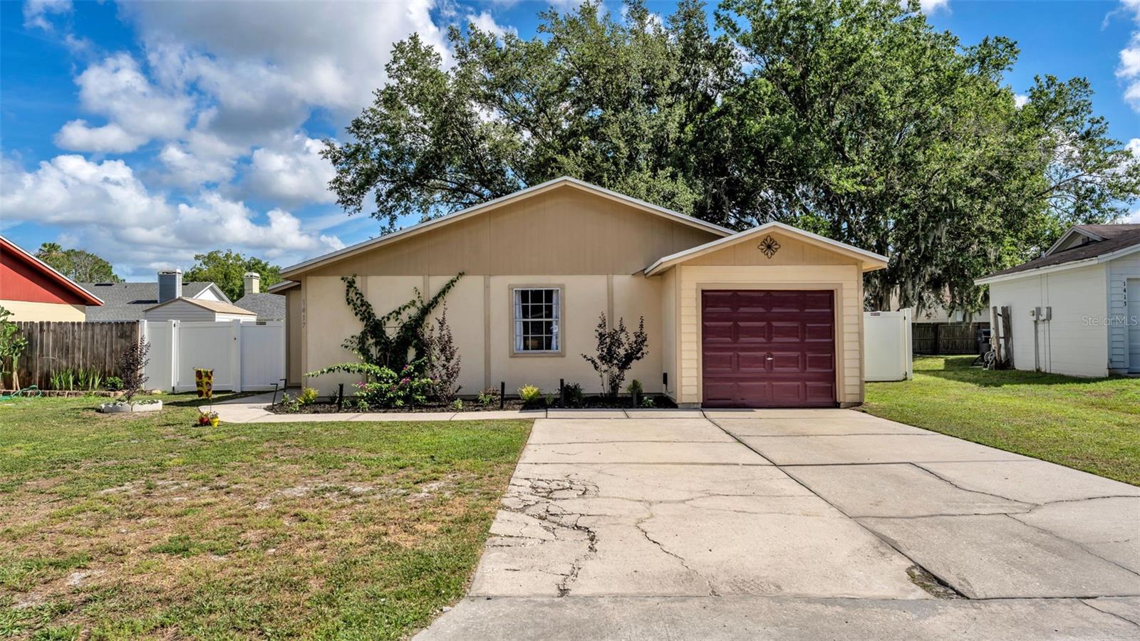 1417 Periwinkle Ct, FL