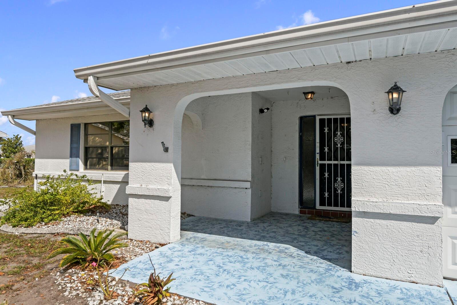 914 Sun Key Court, FL