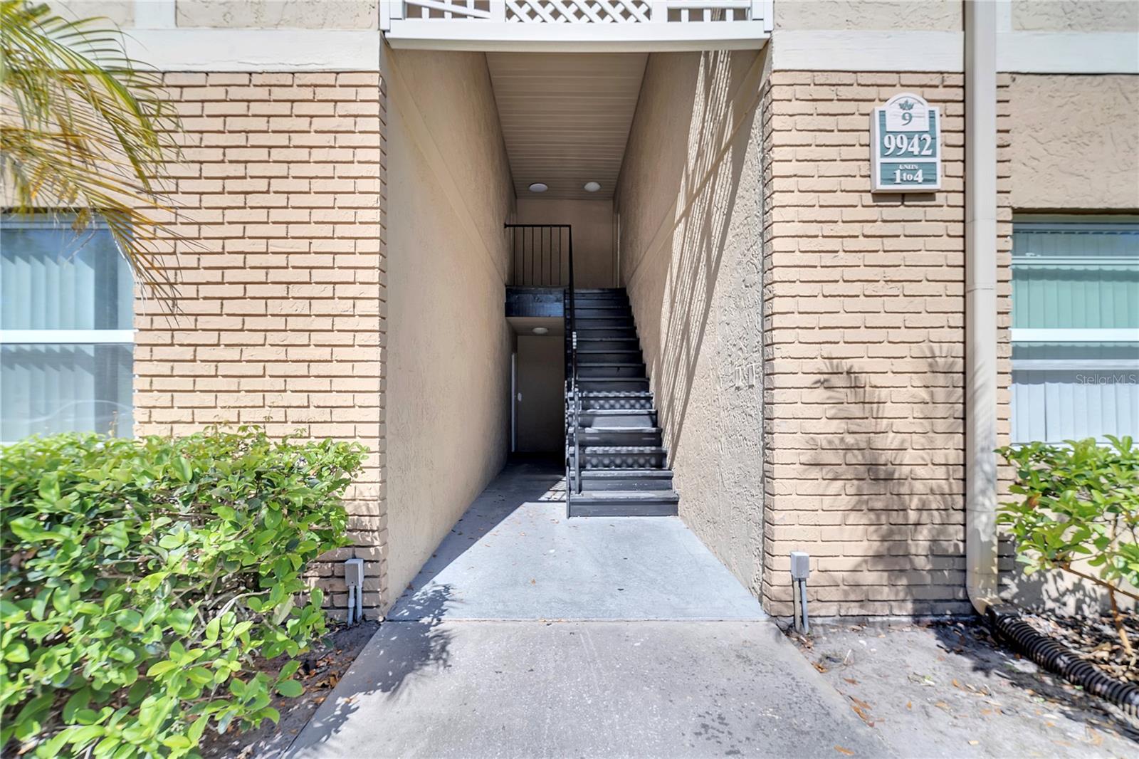 9942 Turf Way, FL