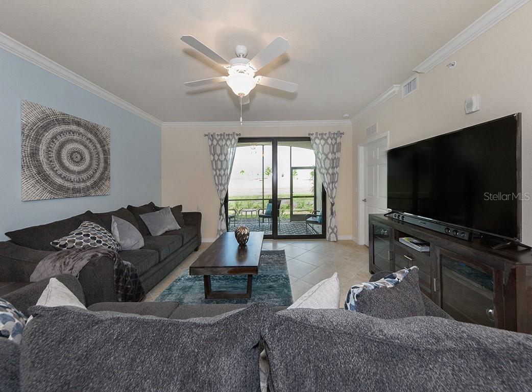 5528 Palmer Circle, FL