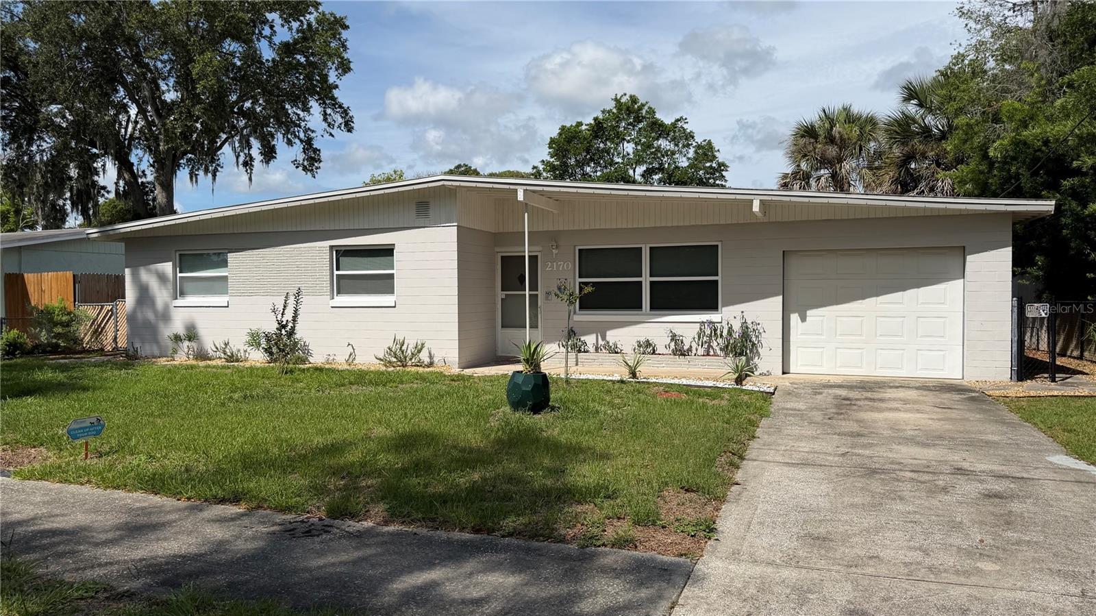 2170 Robinhood Trl, FL